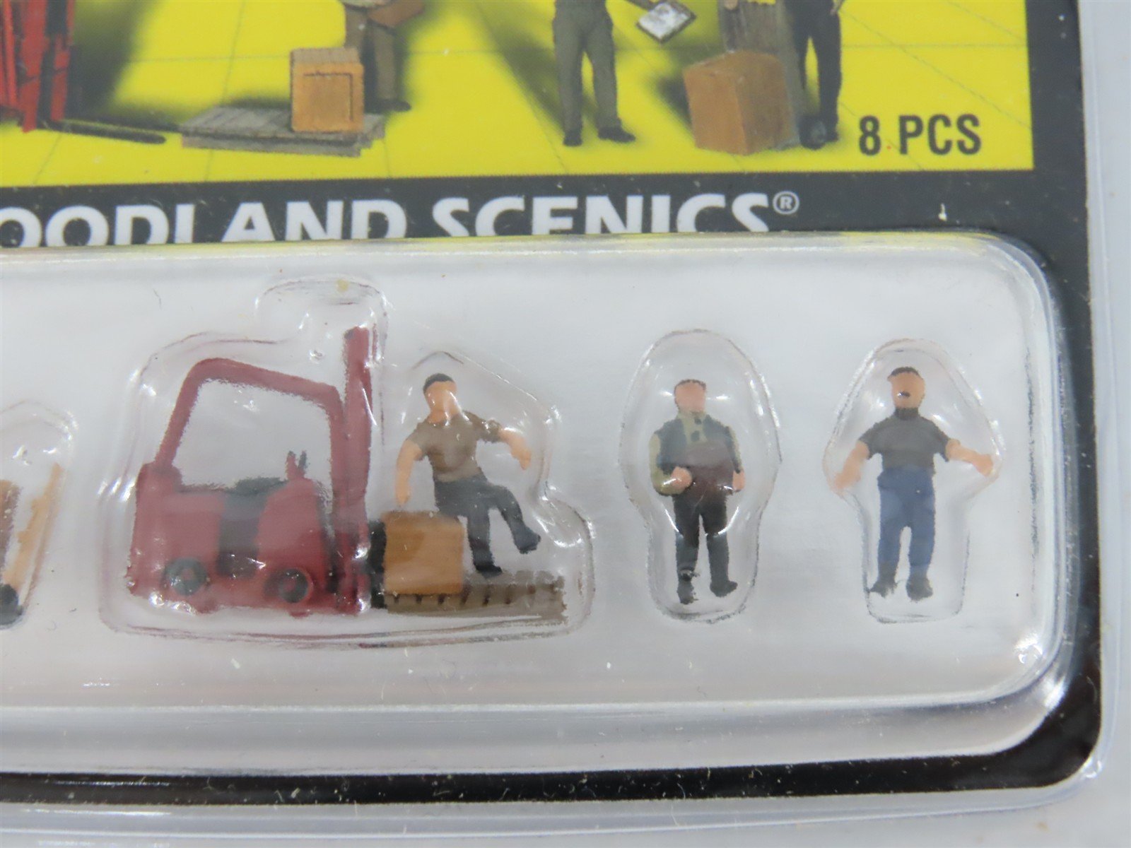 LOT of 5 N Scale Woodland Scenics Figure Packs: Police, Bystanders, Graveside +