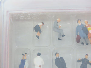HO Scale Walthers/Preiser 933-6008 Broadway Limited Figure & Scenery Set