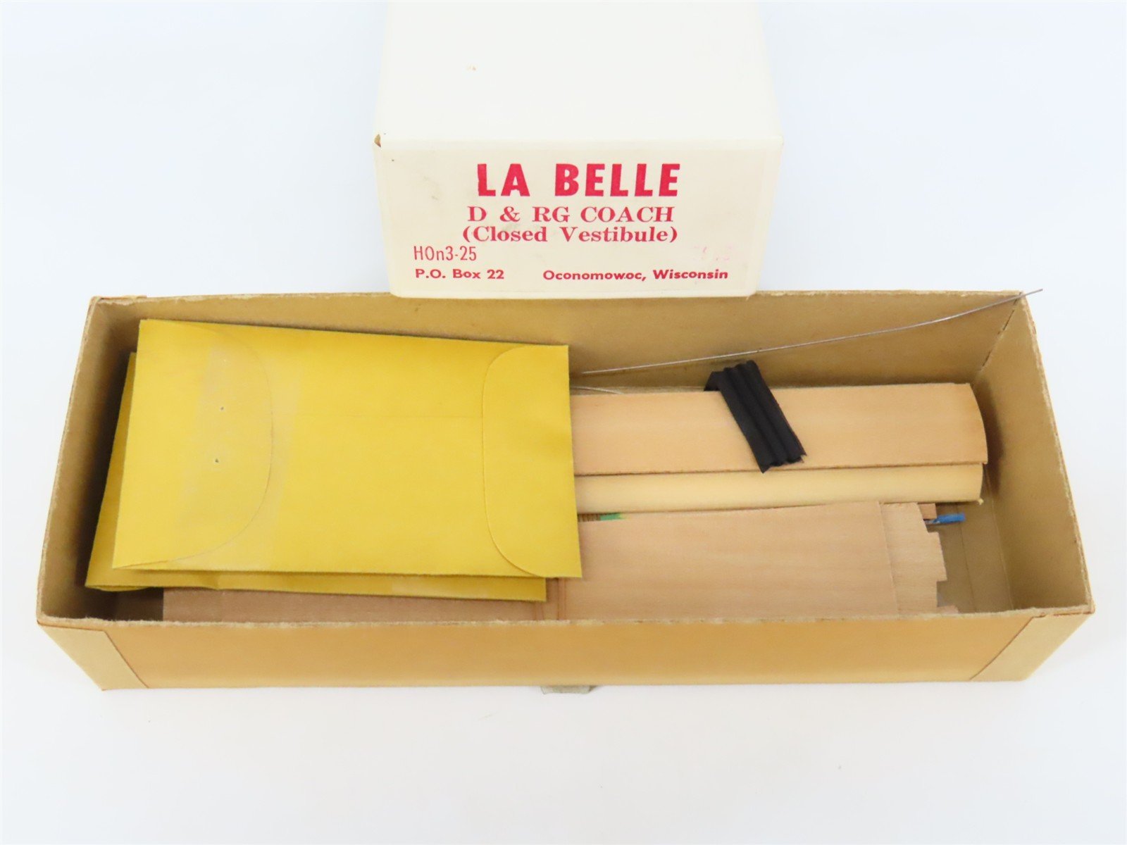 HOn3 LaBelle Craftsman Kit #HOn3-25 Undecorated Closed Vestibule Coach Passenger