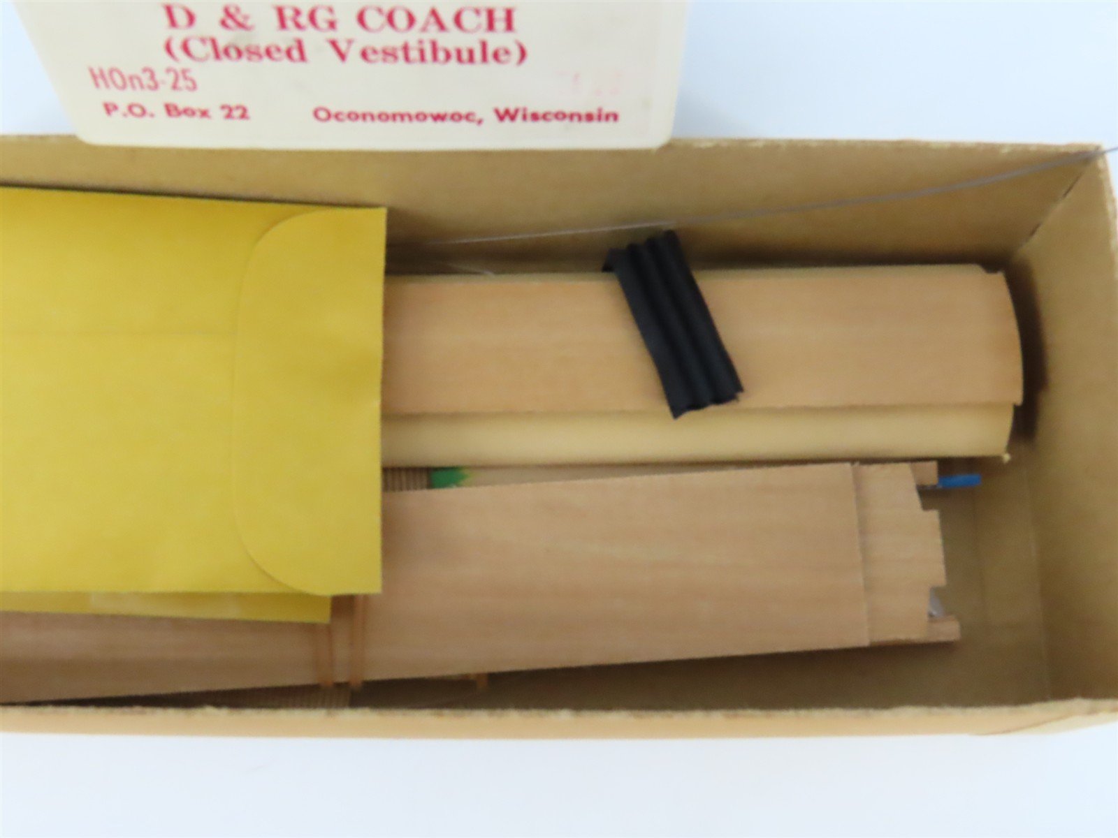 HOn3 LaBelle Craftsman Kit #HOn3-25 Undecorated Closed Vestibule Coach Passenger