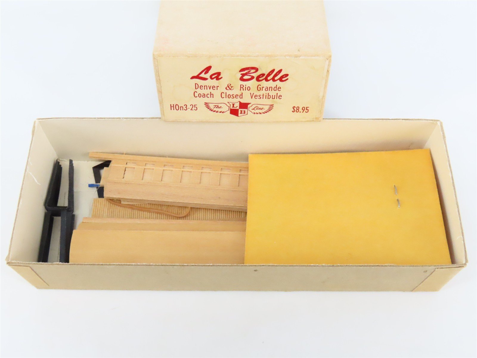HOn3 LaBelle Craftsman Kit #HOn3-25 Undecorated Closed Vestibule Coach Passenger
