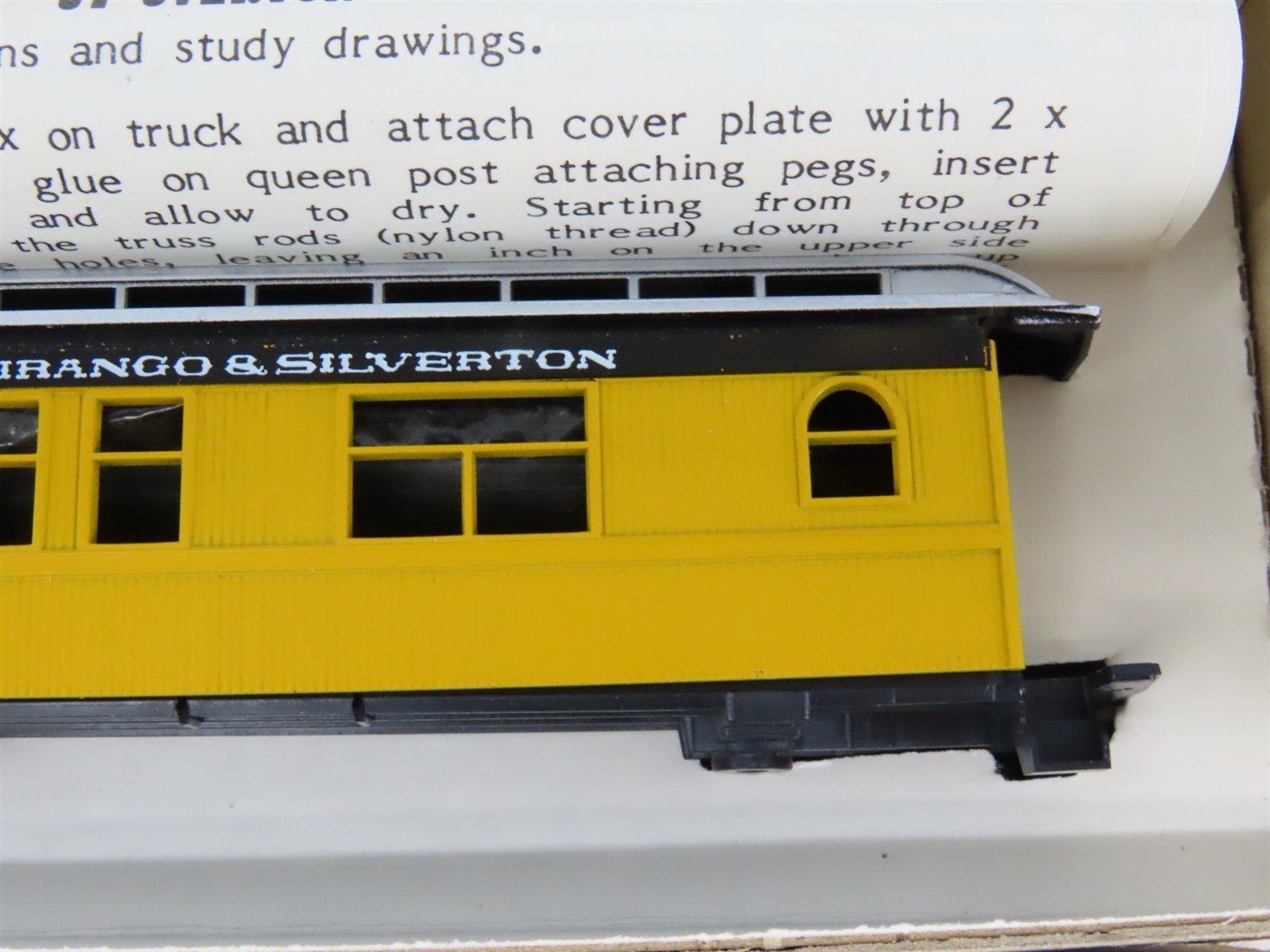 HO Scale Roundhouse Kits D&S Durango & Silverton 34' Overton Passenger 3-Car Set