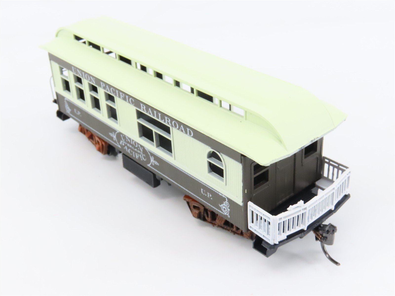 HO Scale Roundhouse UP Union Pacific 34' Overton Passenger 5-Car Set