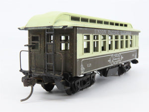 HO Scale Roundhouse UP Union Pacific 34' Overton Passenger 5-Car Set