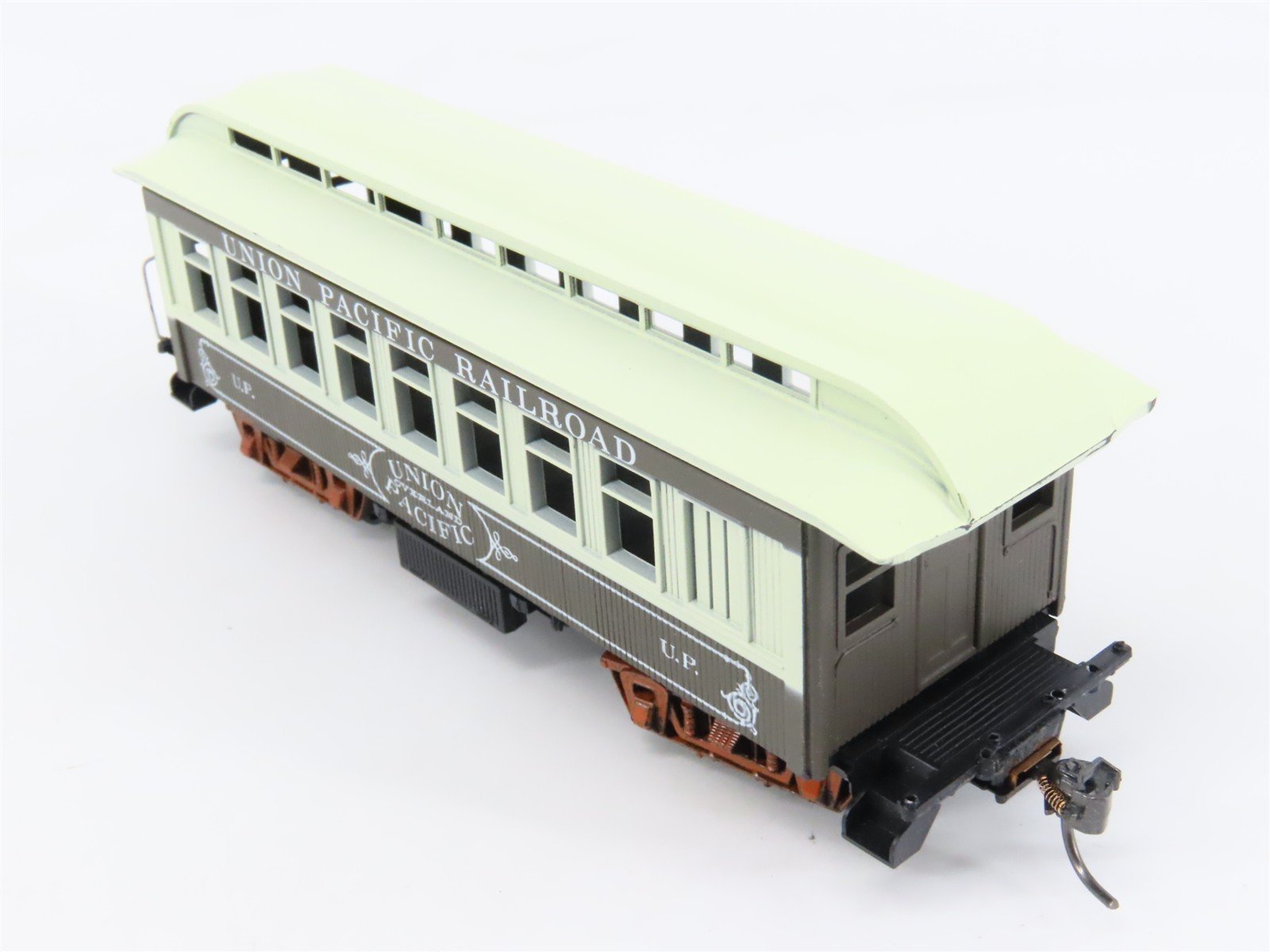 HO Scale Roundhouse UP Union Pacific 34' Overton Passenger 5-Car Set
