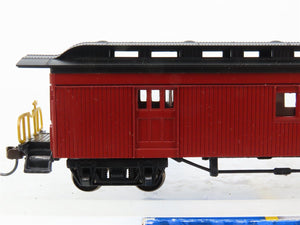 HO Scale Bachmann Silver 13502 Unlettered 1860-1880 Combine Passenger Car