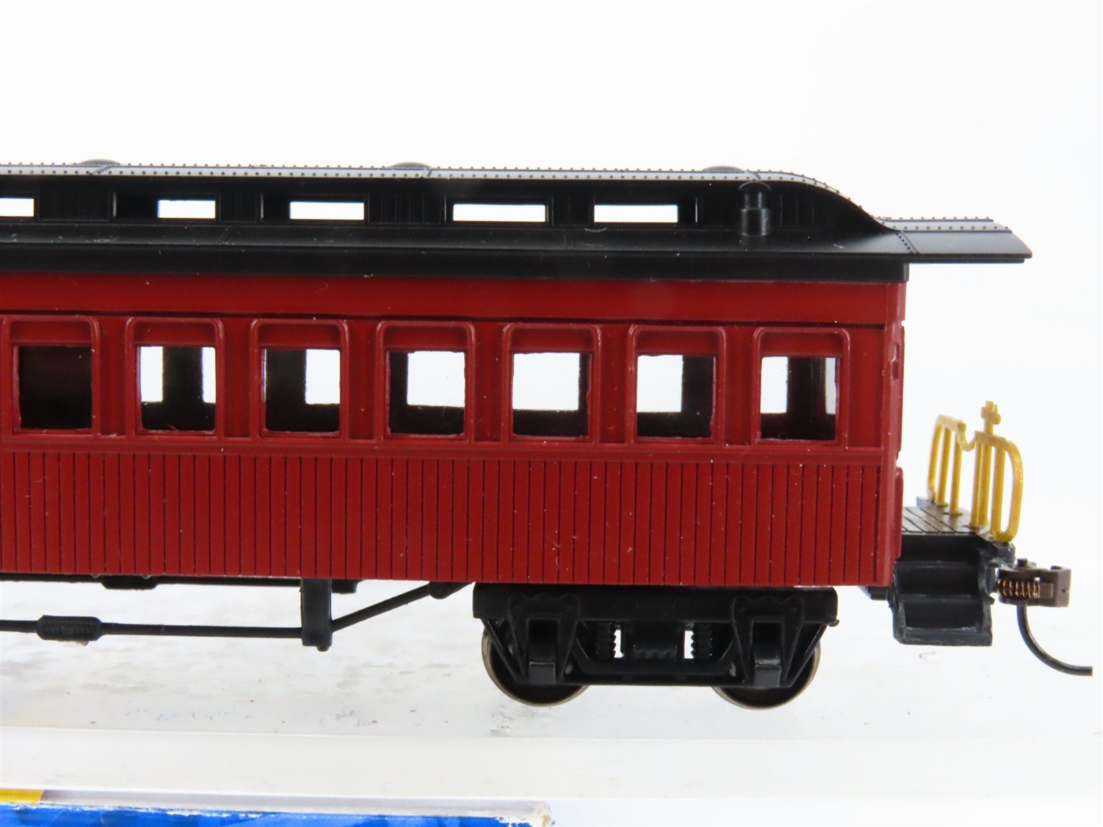 HO Scale Bachmann Silver 13502 Unlettered 1860-1880 Combine Passenger Car