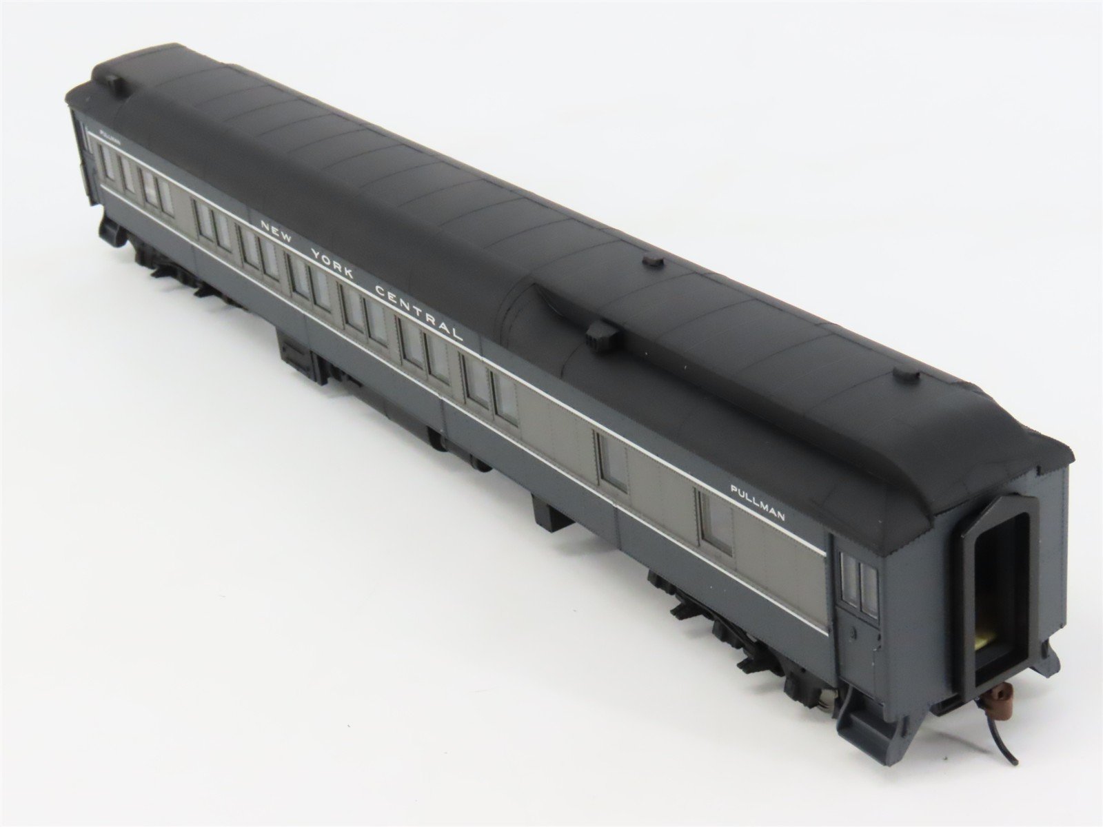 HO Scale Walthers 932-10007 NYC New York Central Pullman 12-1 Passenger Car