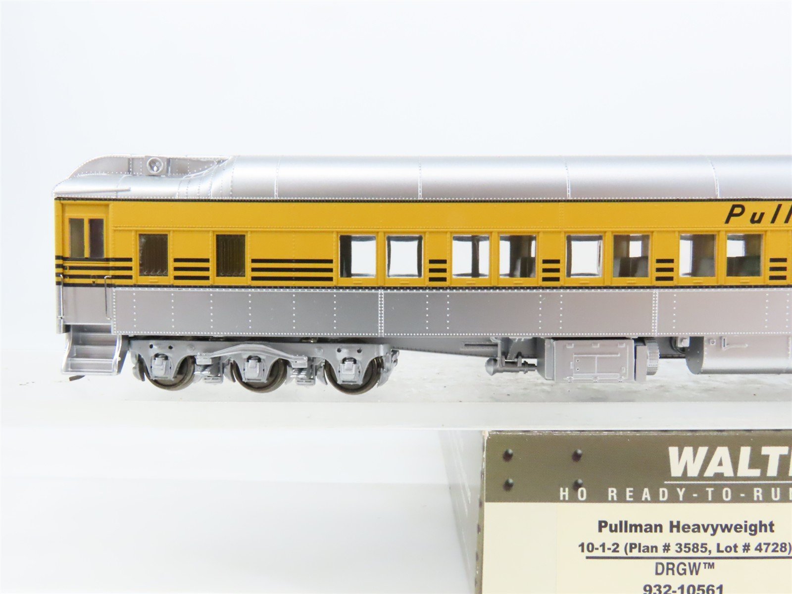 HO Scale Walthers 932-10561 D&RGW Rio Grande Pullman 10-1-2 Passenger Car