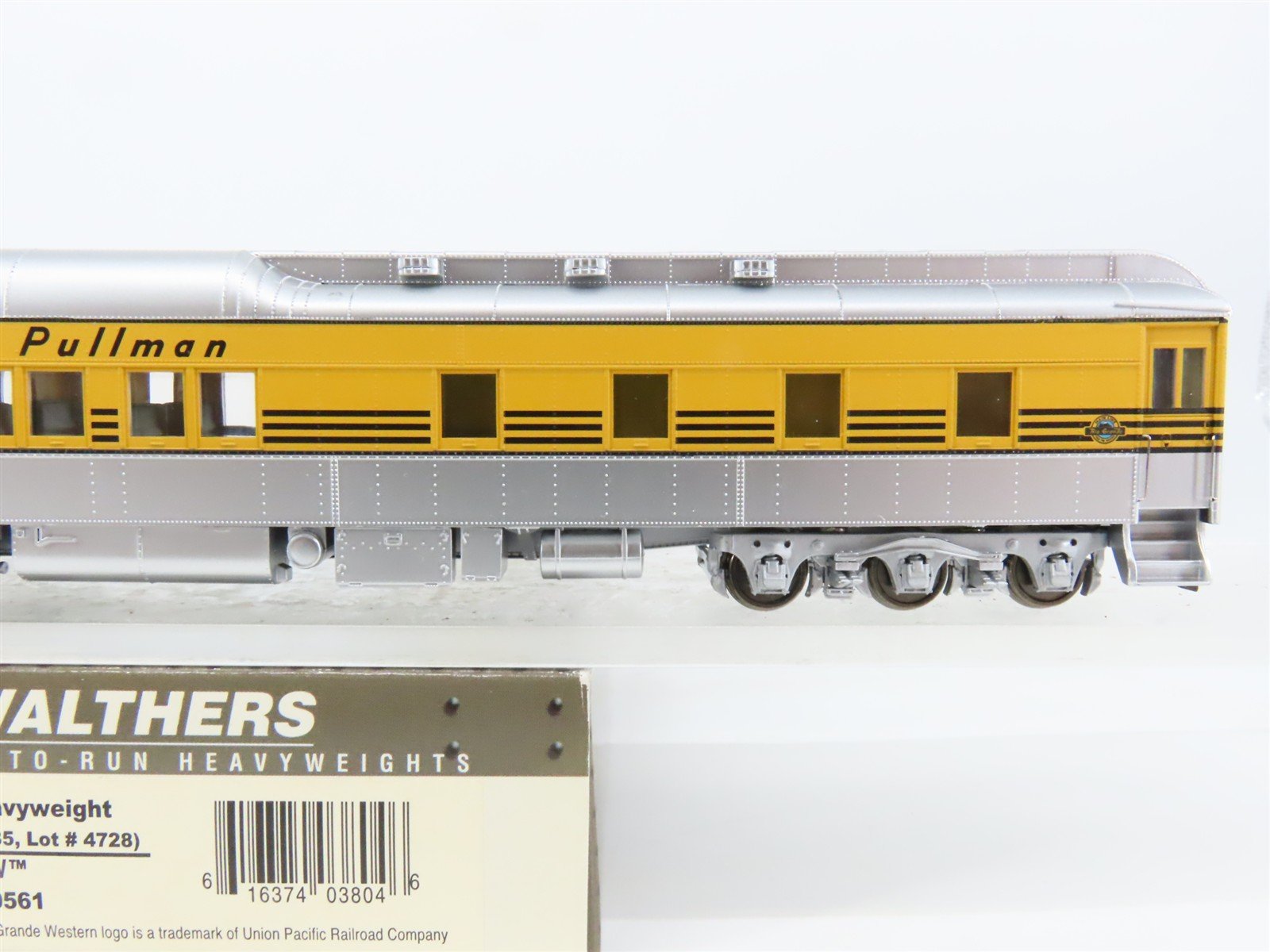 HO Scale Walthers 932-10561 D&RGW Rio Grande Pullman 10-1-2 Passenger Car