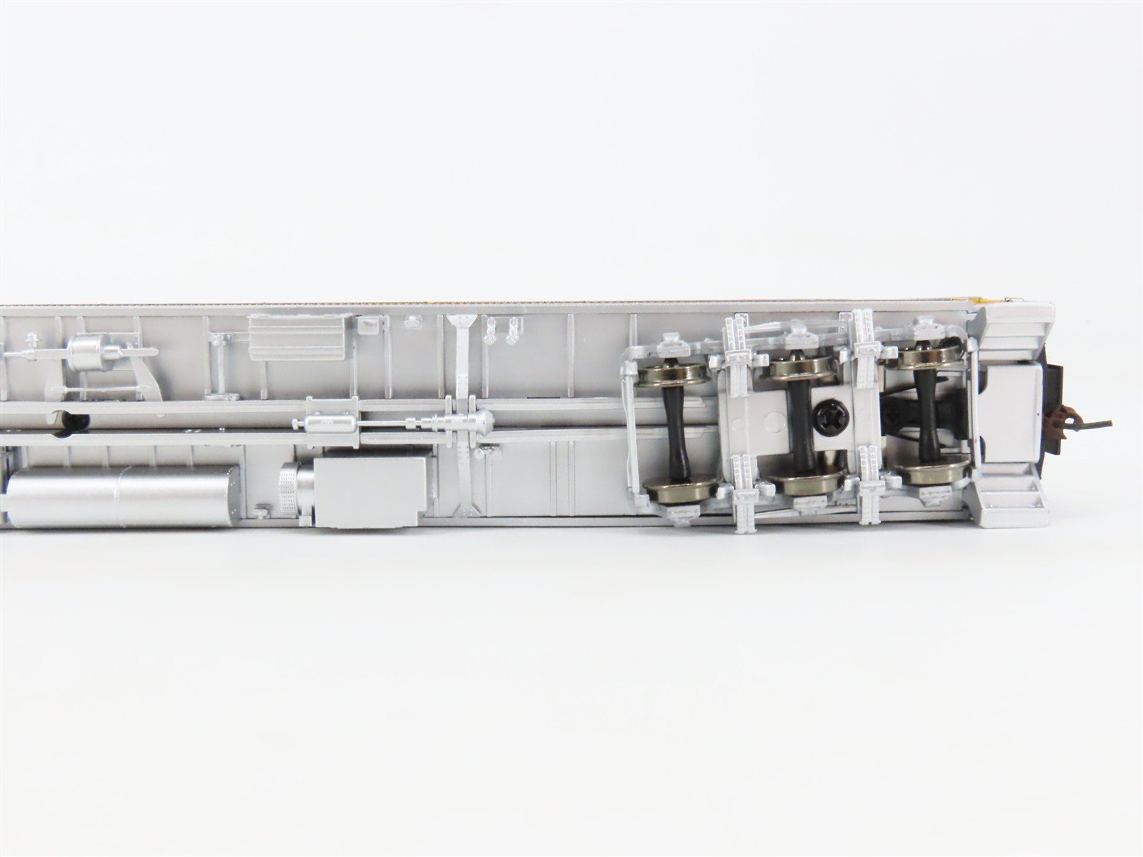 HO Scale Walthers 932-10561 D&RGW Rio Grande Pullman 10-1-2 Passenger Car