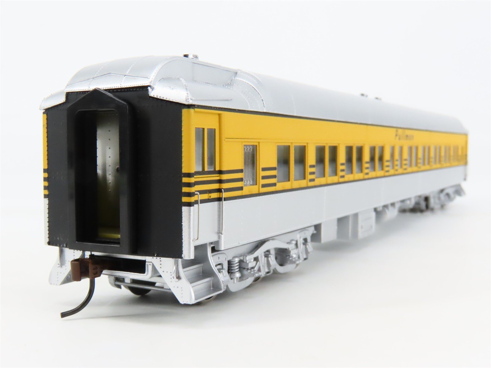HO Scale Walthers 932-10411 D&RGW Rio Grande Pullman 6-3 Sleeper Passenger