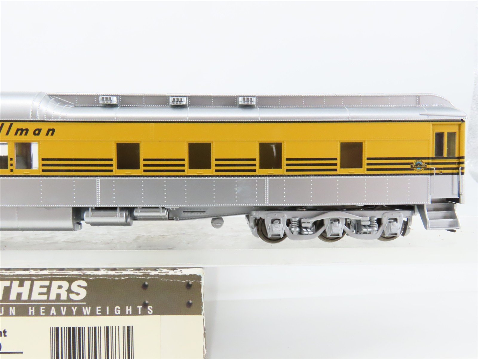 HO Scale Walthers 932-10061 D&RGW Rio Grande Pullman 8-1-2 Sleeper Passenger