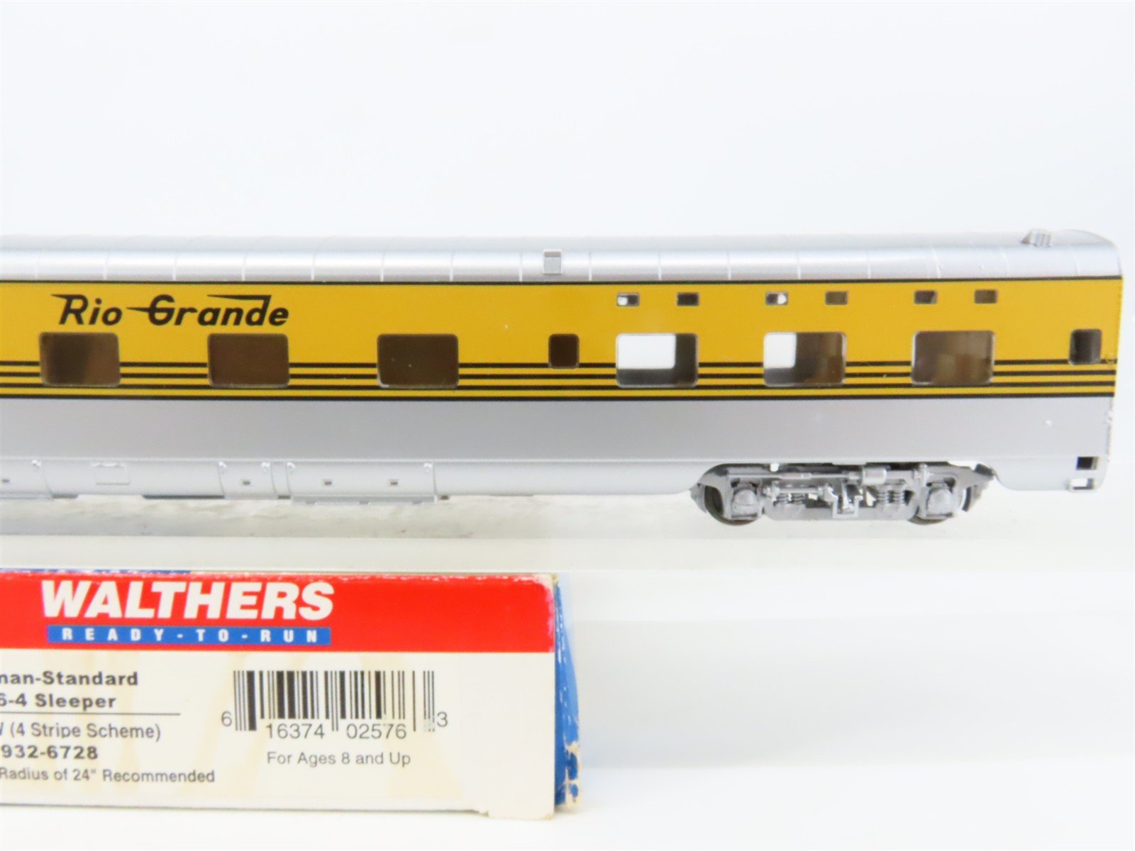 HO Scale Walthers 932-6728 D&RGW Rio Grande P-S 6-6-4 Sleeper Passenger Car