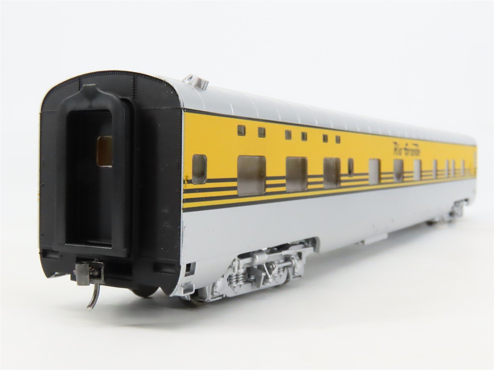 HO Scale Walthers 932-6728 D&RGW Rio Grande P-S 6-6-4 Sleeper Passenger Car