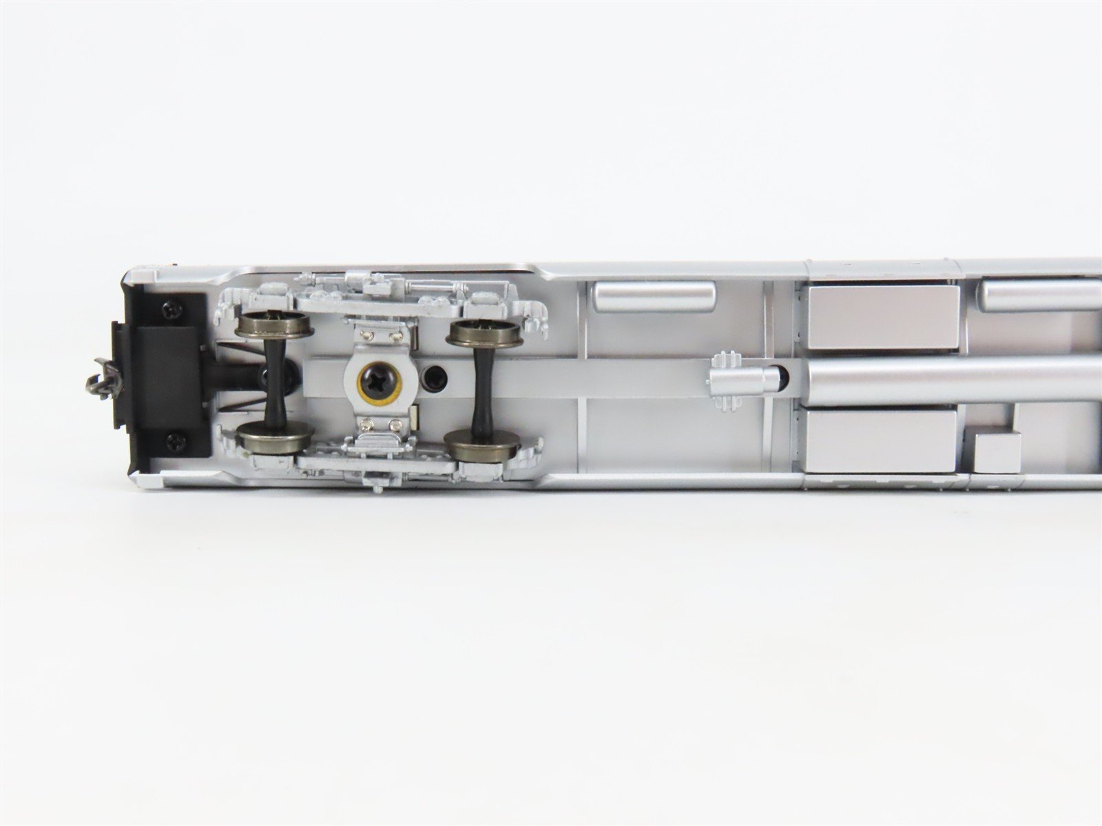 HO Scale Walthers 932-6728 D&RGW Rio Grande P-S 6-6-4 Sleeper Passenger Car