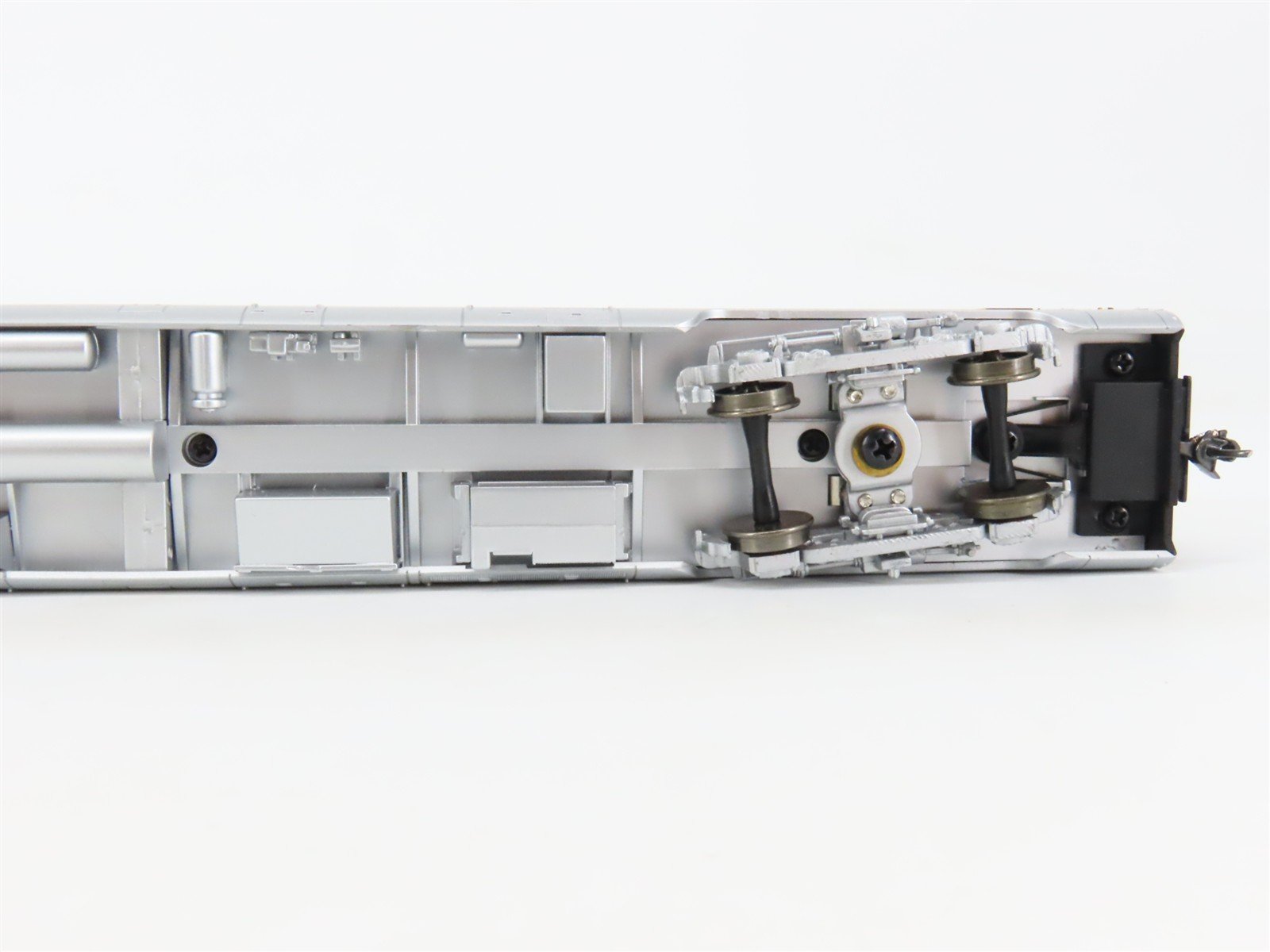 HO Scale Walthers 932-6728 D&RGW Rio Grande P-S 6-6-4 Sleeper Passenger Car