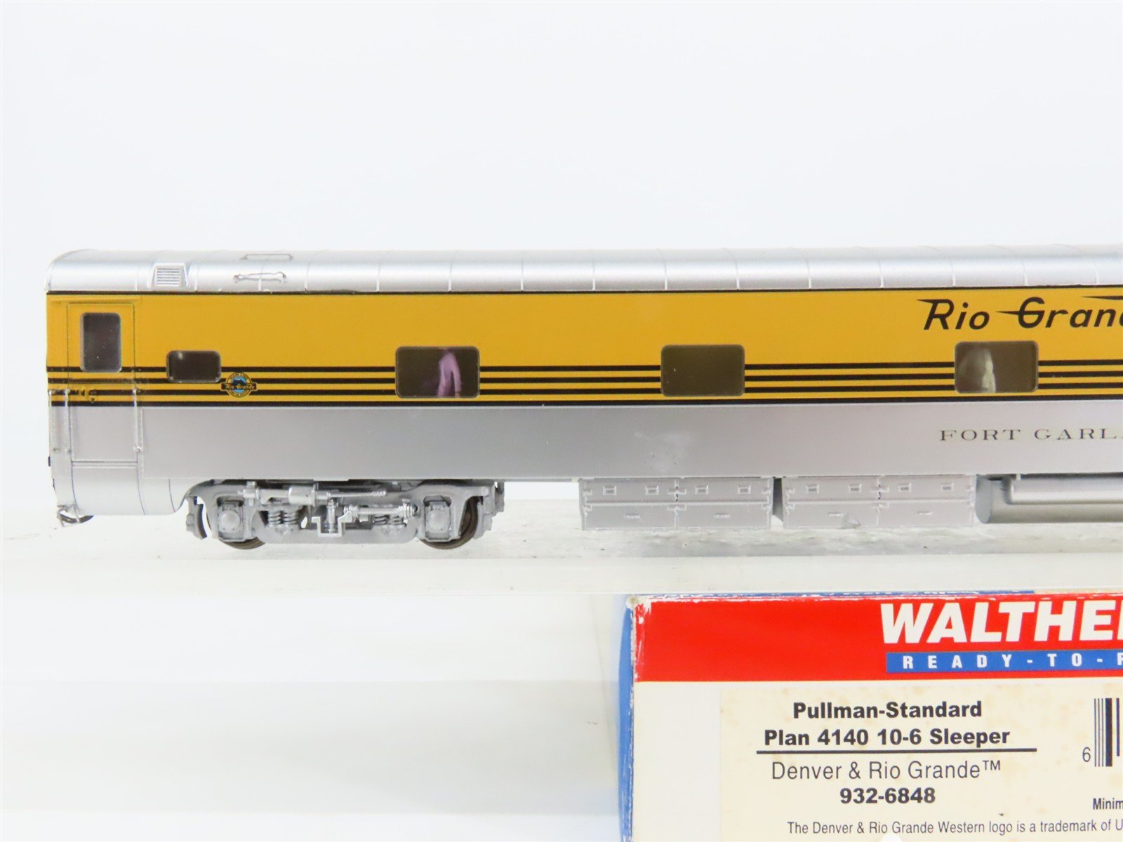 HO Walthers 932-6848 D&RGW Rio Grande P-S 10-6 Sleeper Passenger 