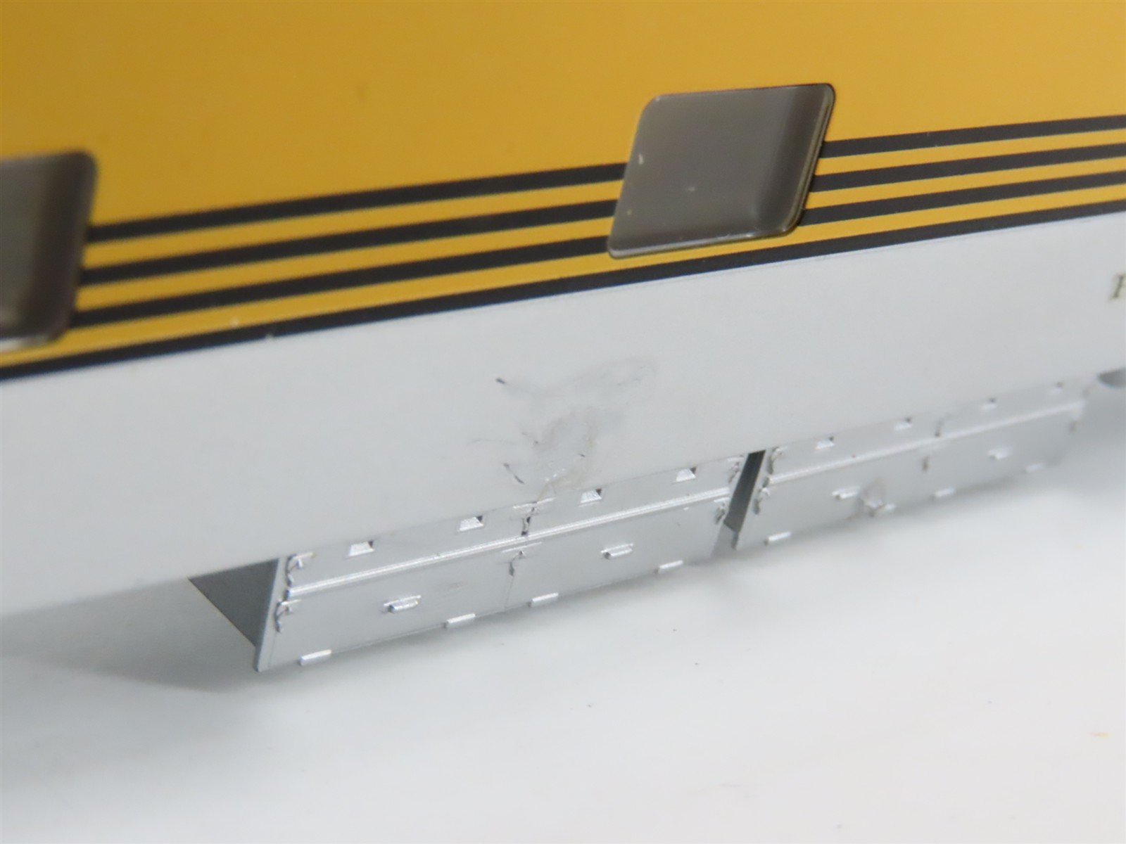 HO Walthers 932-6848 D&RGW Rio Grande P-S 10-6 Sleeper Passenger 
