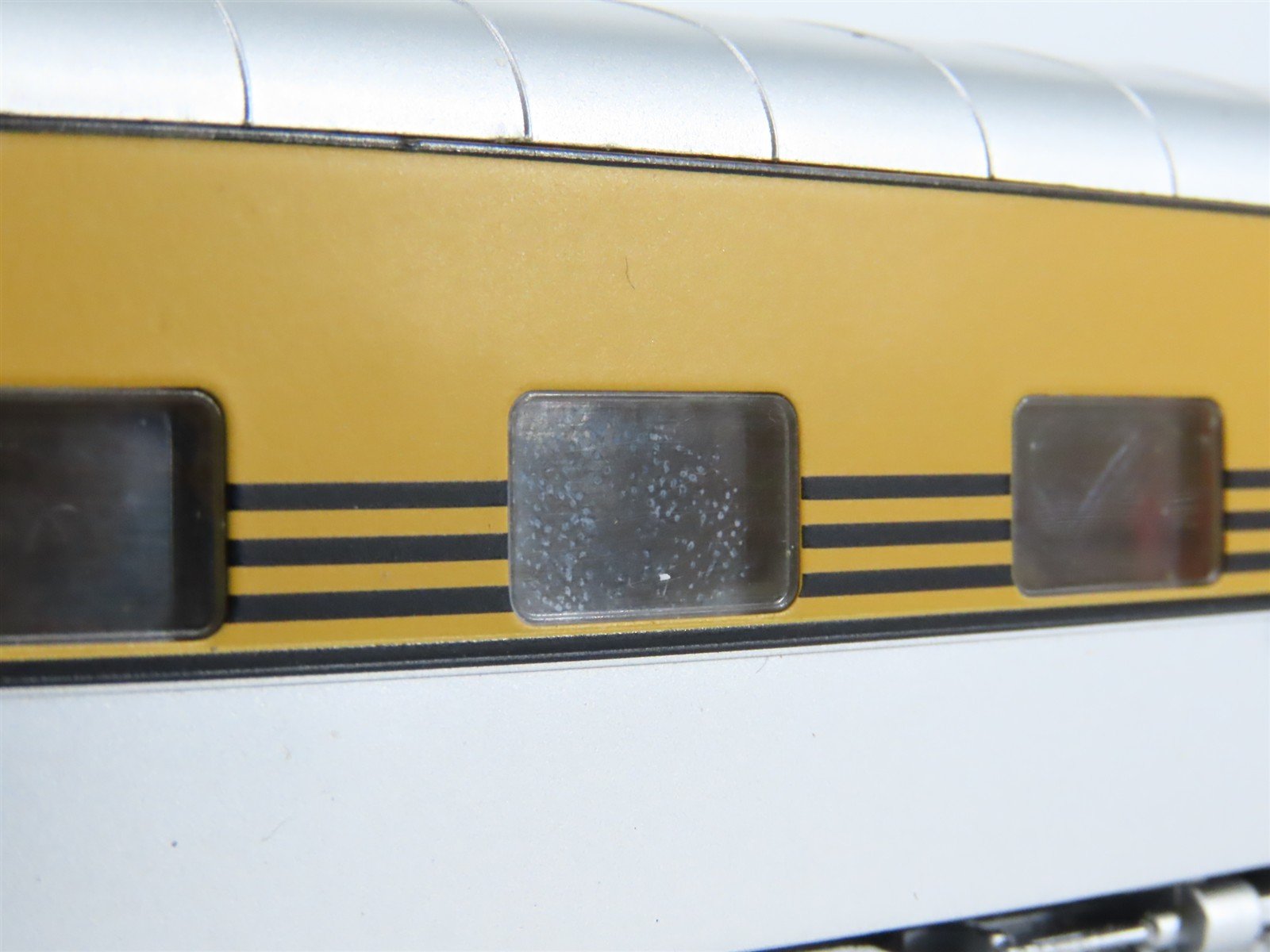 HO Walthers 932-6848 D&RGW Rio Grande P-S 10-6 Sleeper Passenger 