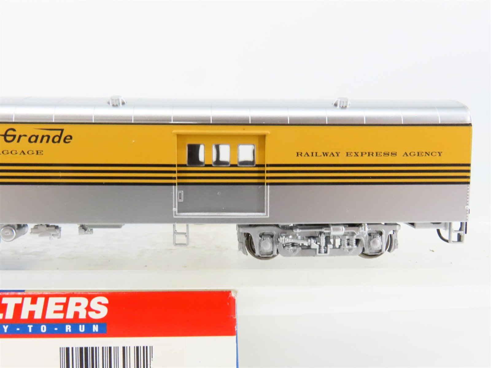 HO Scale Walthers 932-6808 D&RGW Rio Grande P-S 72' Baggage Passenger Car