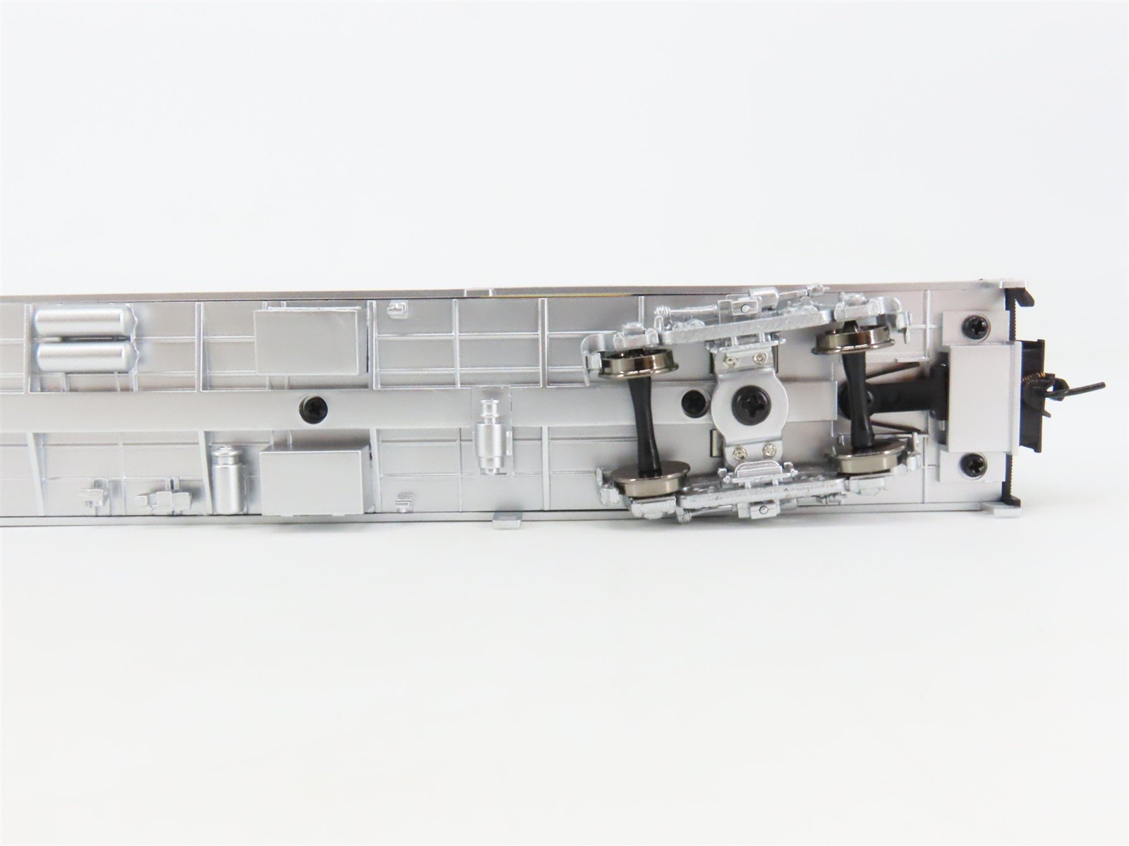 HO Scale Walthers 932-6808 D&RGW Rio Grande P-S 72' Baggage Passenger Car