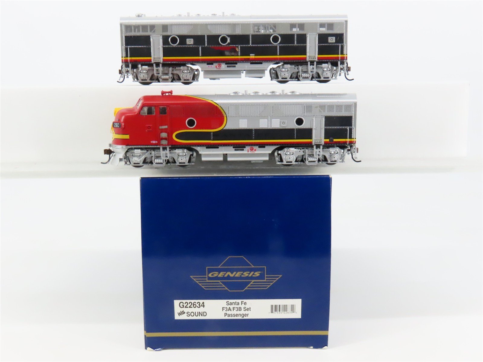 HO Athearn Genesis G22634 ATSF "Warbonnet" EMD F3A/B Diesel Set w/ DCC & Sound