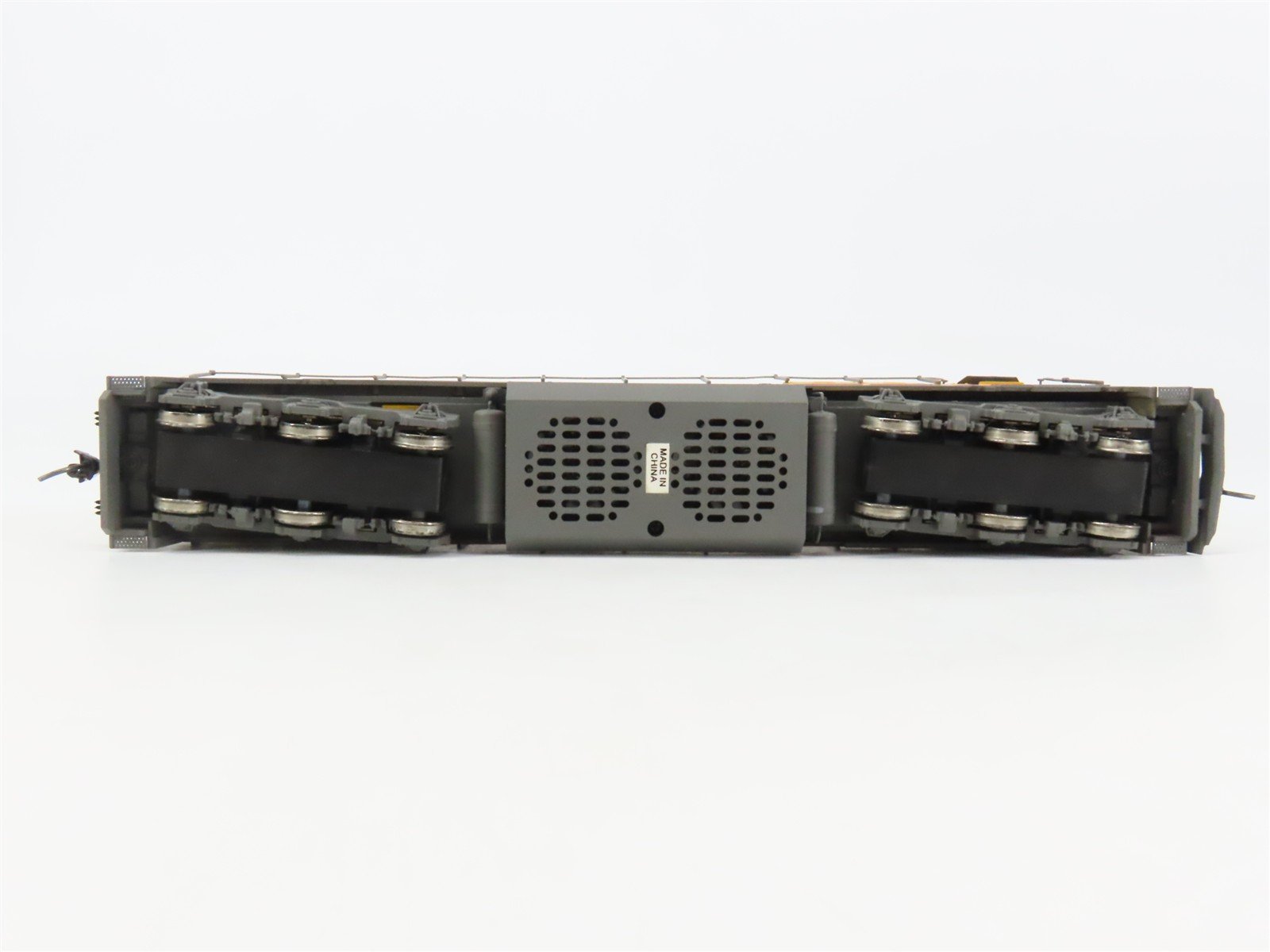 HO Broadway Limited BLI 477 UP Union Pacific GE C30-7 Diesel #2960 w/DCC & Sound