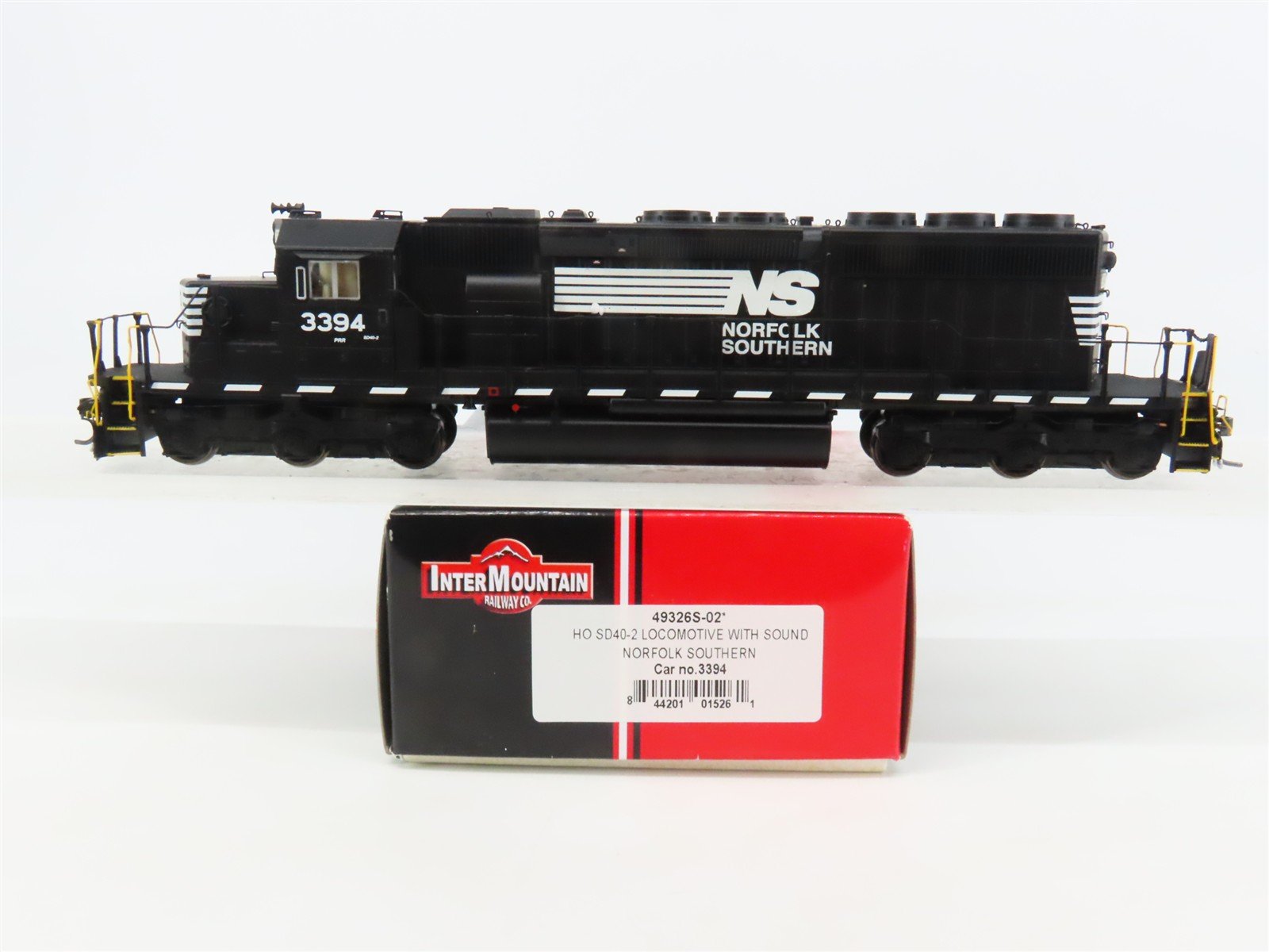 HO InterMountain 49326S-02 NS Norfolk Southern SD40-2 Diesel #3394 w/DCC & Sound