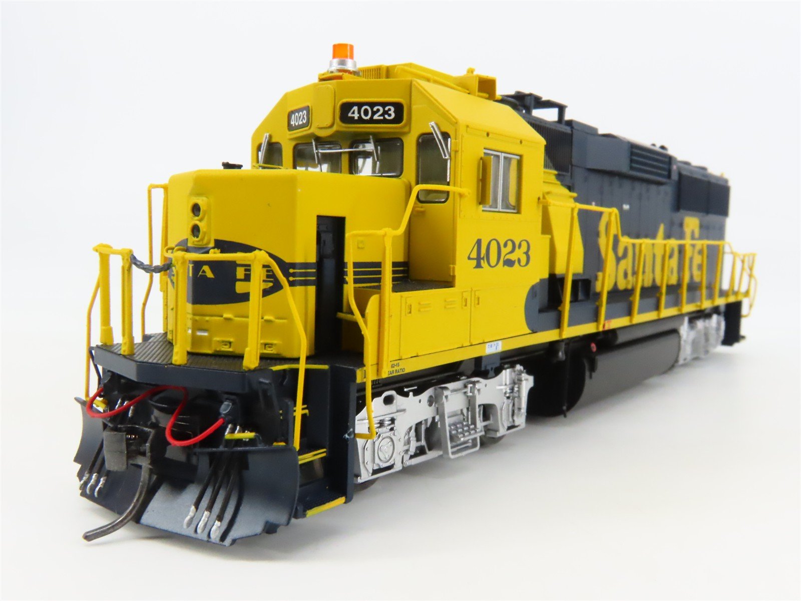 HO Scale Fox Valley FVM 20251-S ATSF Santa Fe GP60 Diesel #4023 w/ DCC & Sound