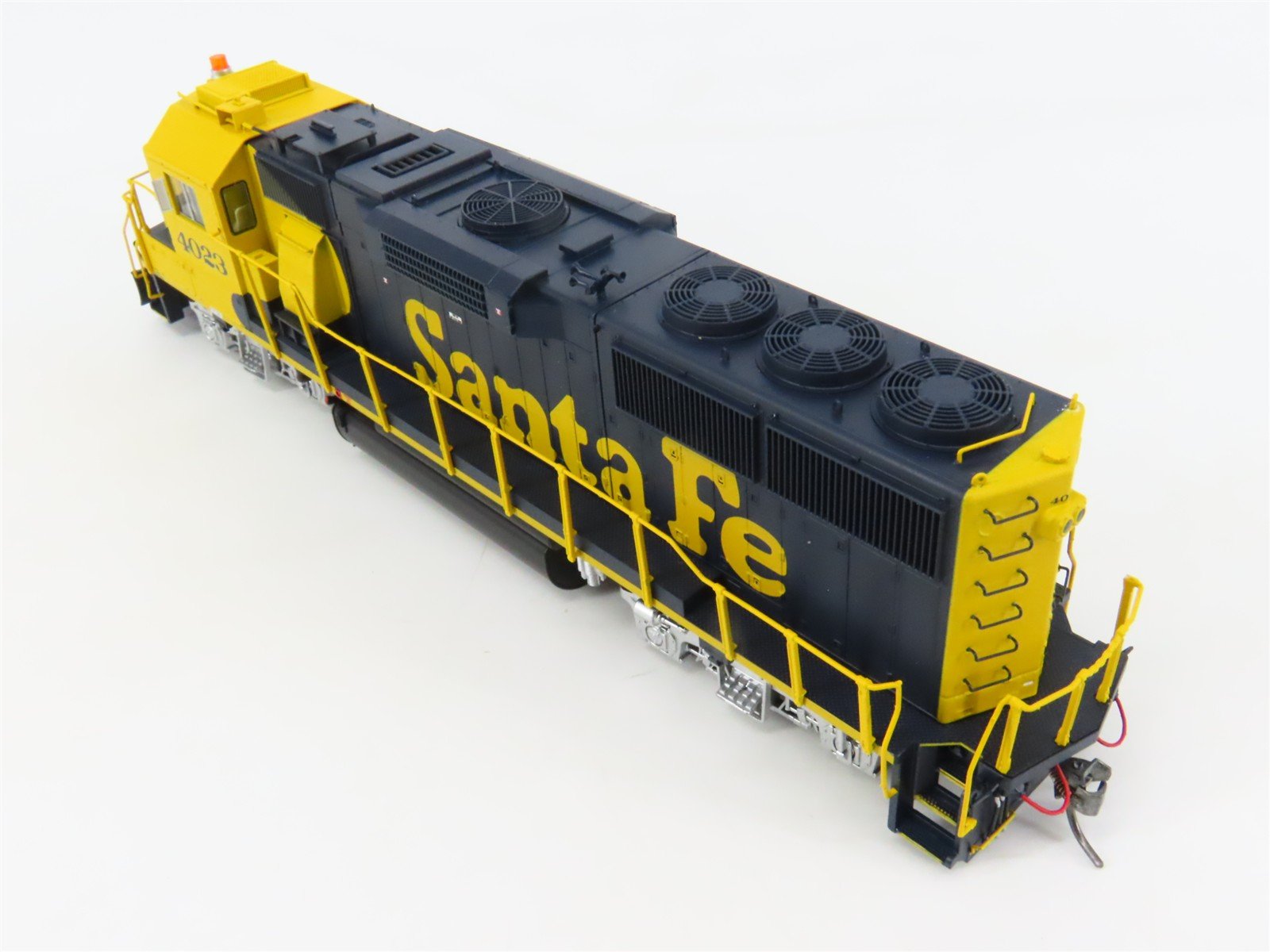 HO Scale Fox Valley FVM 20251-S ATSF Santa Fe GP60 Diesel #4023 w/ DCC & Sound