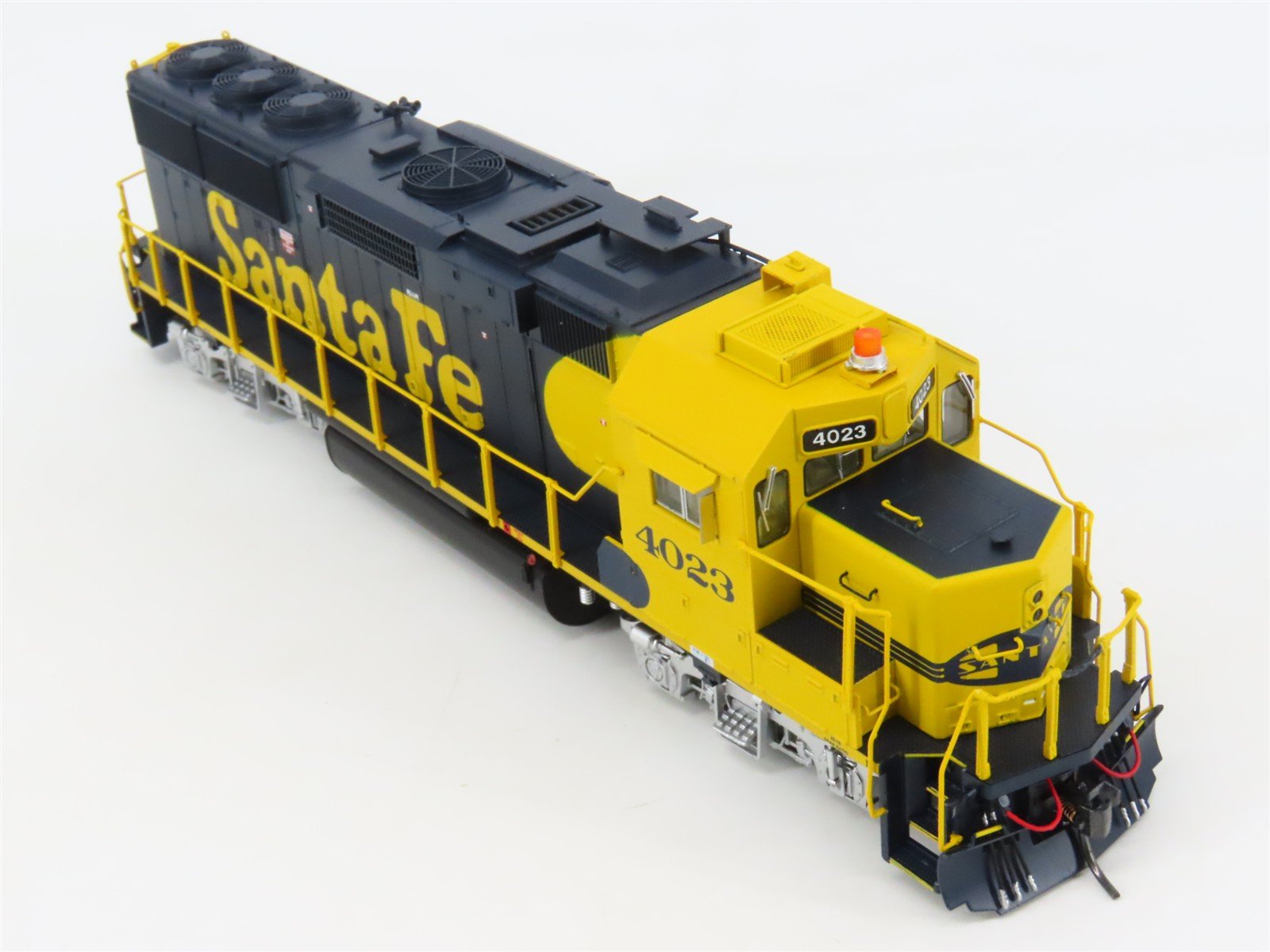 HO Scale Fox Valley FVM 20251-S ATSF Santa Fe GP60 Diesel #4023 w/ DCC & Sound