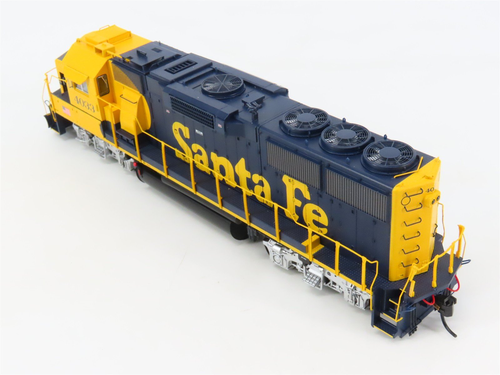 HO Walthers Proto 920-41809 ATSF Santa Fe EMD GP60 Diesel #4033 w/ DCC & Sound