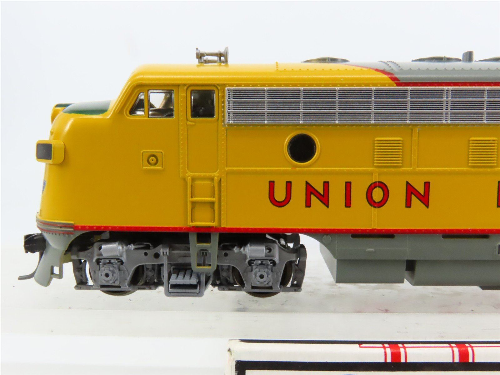 HO Scale Stewart Hobbies 9180 UP Union Pacific EMD F7A Ph. 1 Late Diesel No#