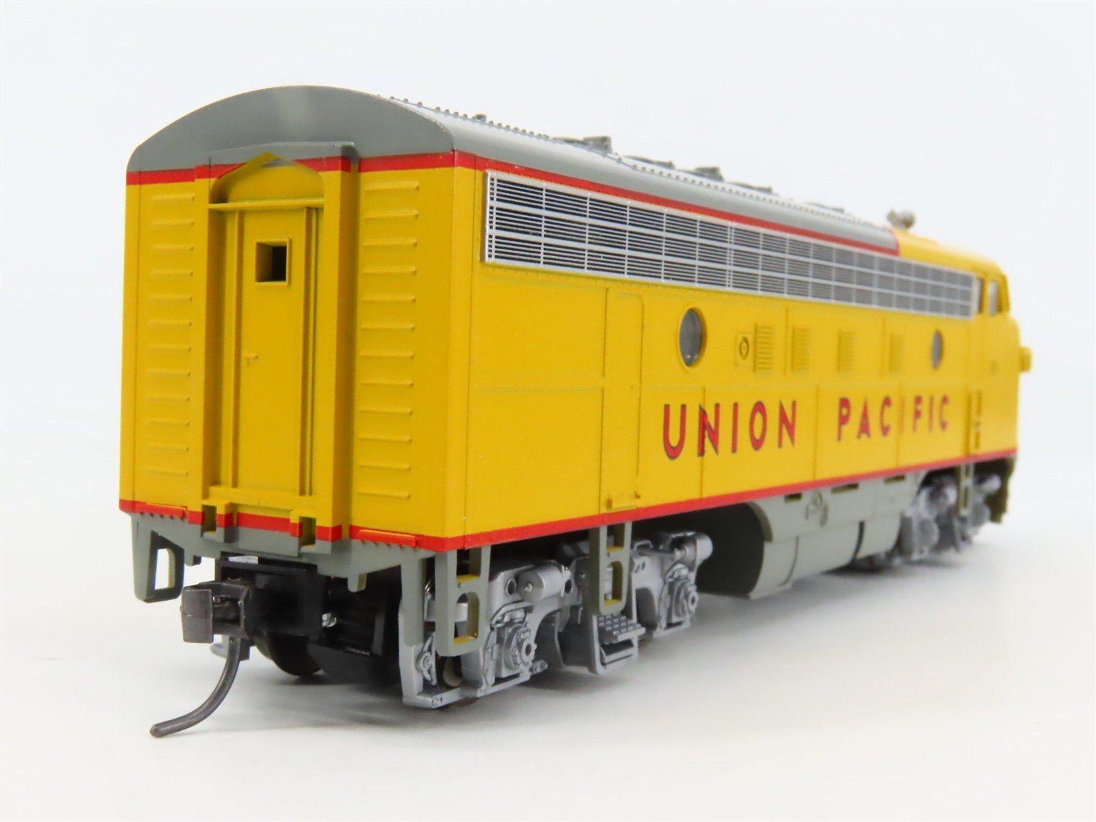 HO Scale Stewart Hobbies 9180 UP Union Pacific EMD F7A Ph. 1 Late Diesel No#