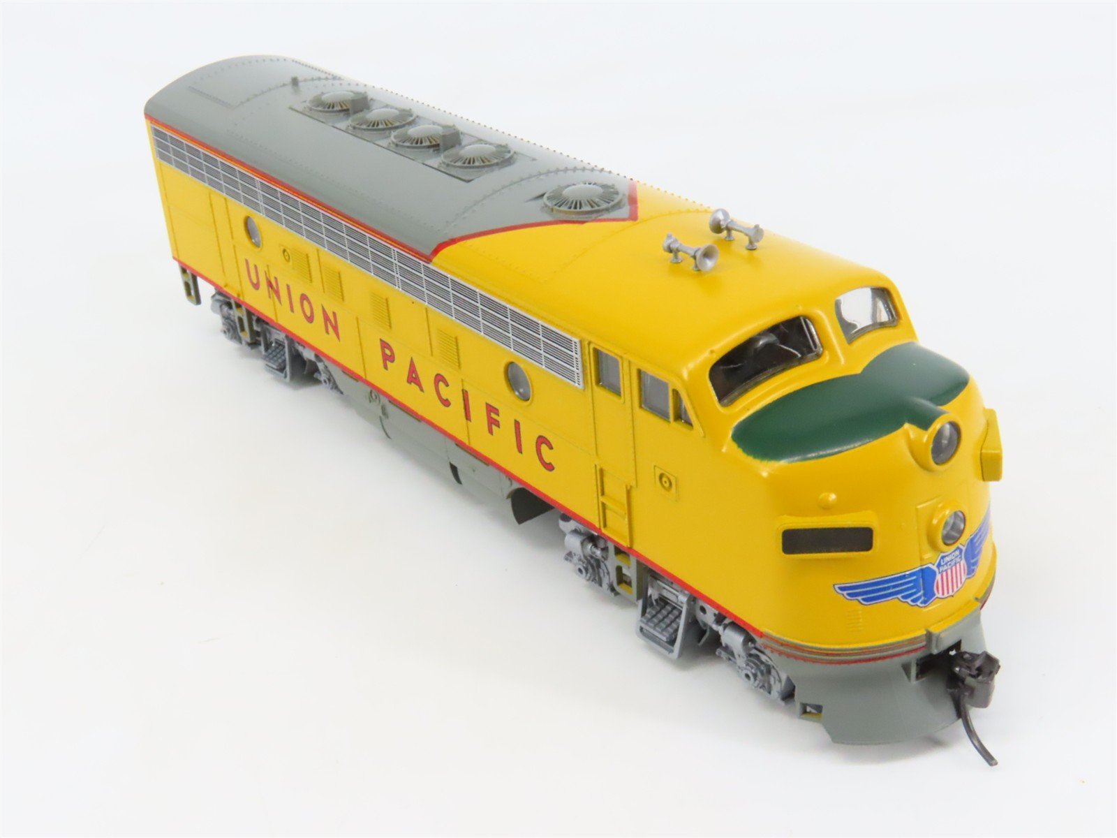 HO Scale Stewart Hobbies 9180 UP Union Pacific EMD F7A Ph. 1 Late Diesel No#