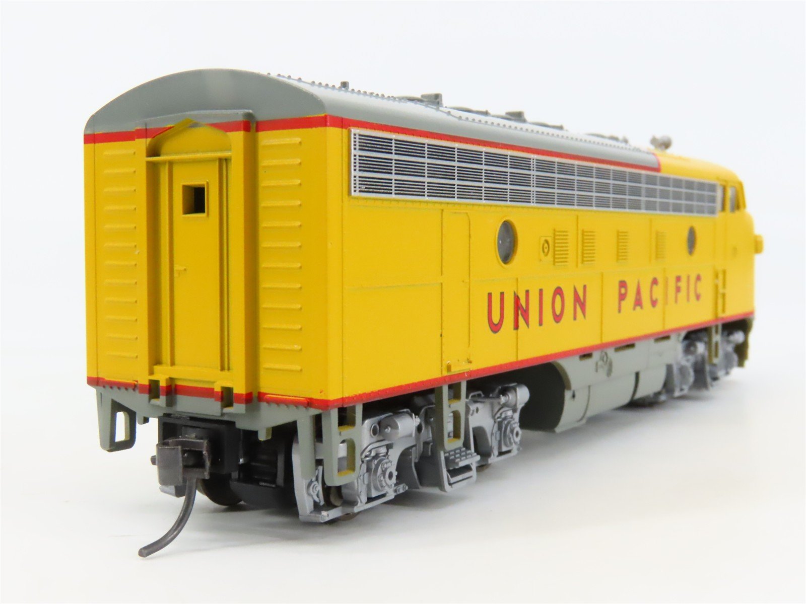 HO Scale Stewart Hobbies 9180 UP Union Pacific EMD F7A Ph. 1 Late Diesel No#