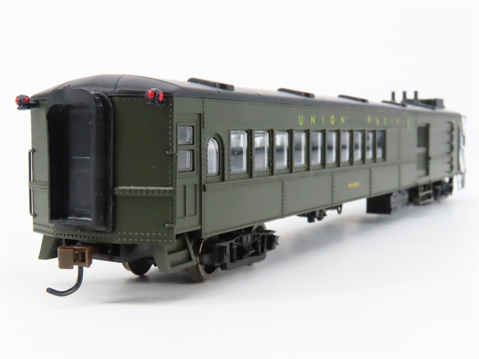 HO Bachmann Spectrum 81426 UP Union Pacific Doodlebug & Coach Set w/DCC - CUSTOM