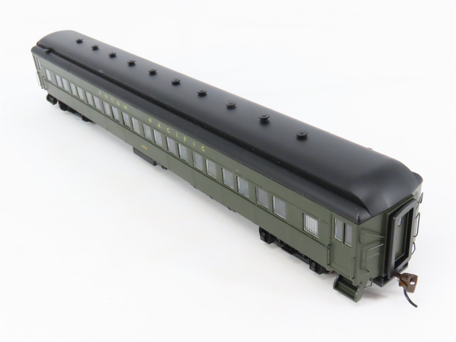 HO Bachmann Spectrum 81426 UP Union Pacific Doodlebug & Coach Set w/DCC - CUSTOM