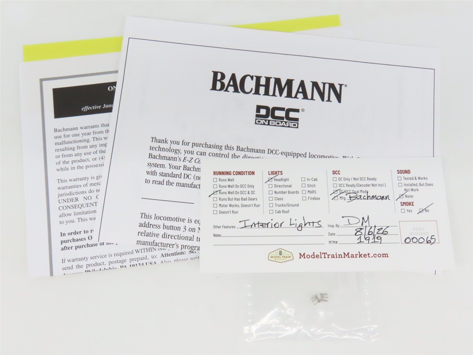 HO Bachmann Spectrum 81426 UP Union Pacific Doodlebug & Coach Set w/DCC - CUSTOM
