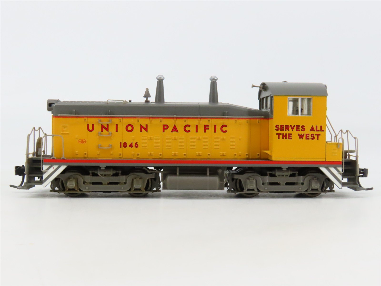 HO Scale Proto 2000 UP Union Pacific EMD SW9 Diesel Switcher #1846