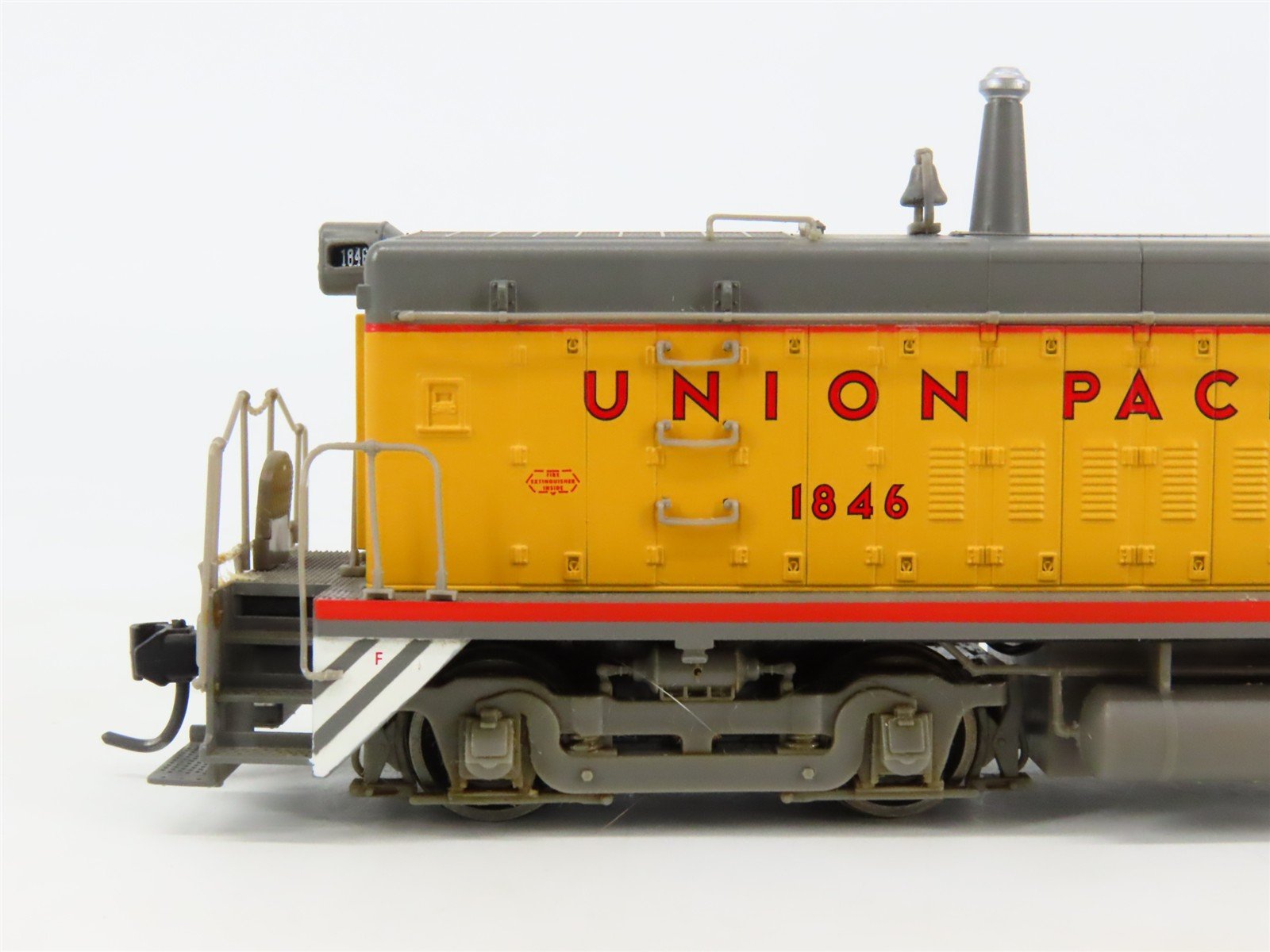 HO Scale Proto 2000 UP Union Pacific EMD SW9 Diesel Switcher #1846