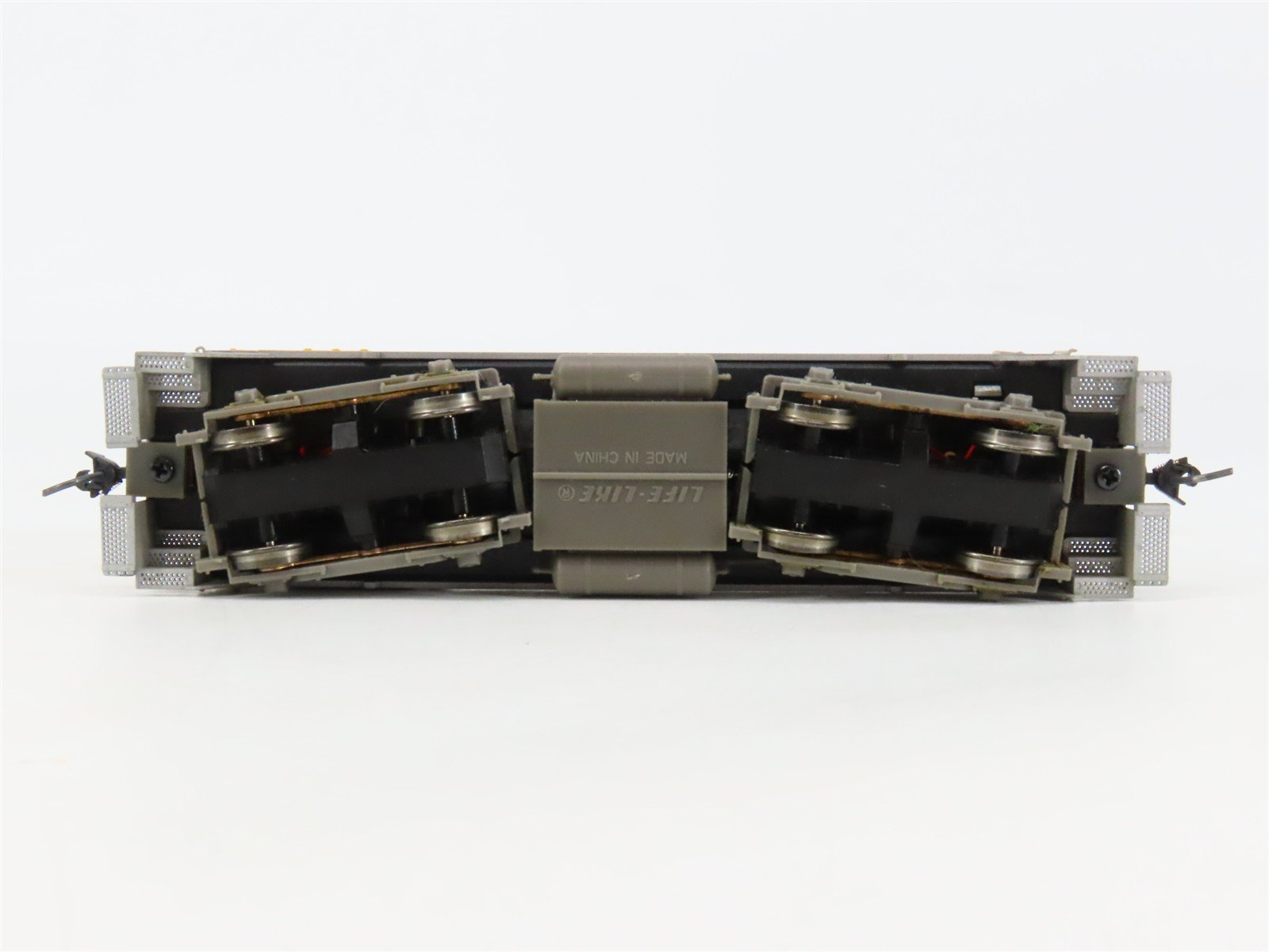 HO Scale Proto 2000 UP Union Pacific EMD SW9 Diesel Switcher #1846
