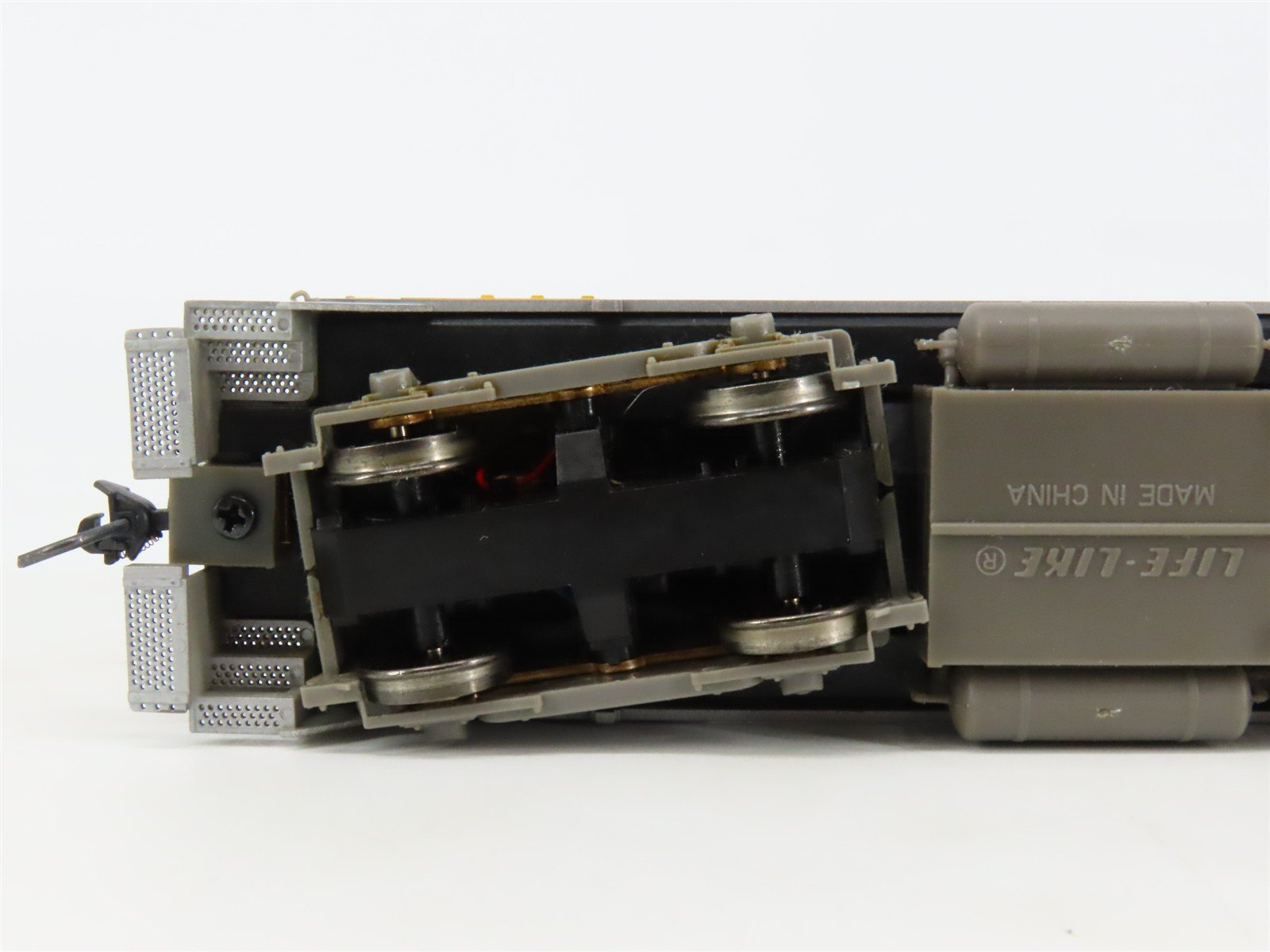 HO Scale Proto 2000 UP Union Pacific EMD SW9 Diesel Switcher #1846