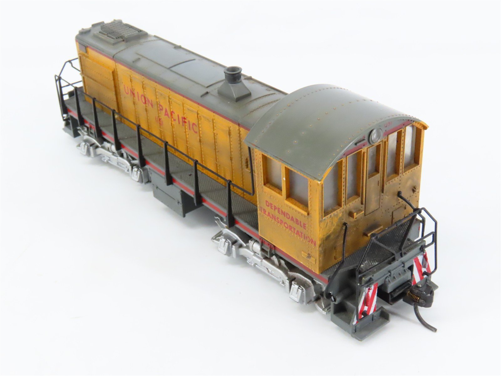 HO Scale Atlas UP Union Pacific ALCO S-2 Diesel Switcher #1151 - Weathered