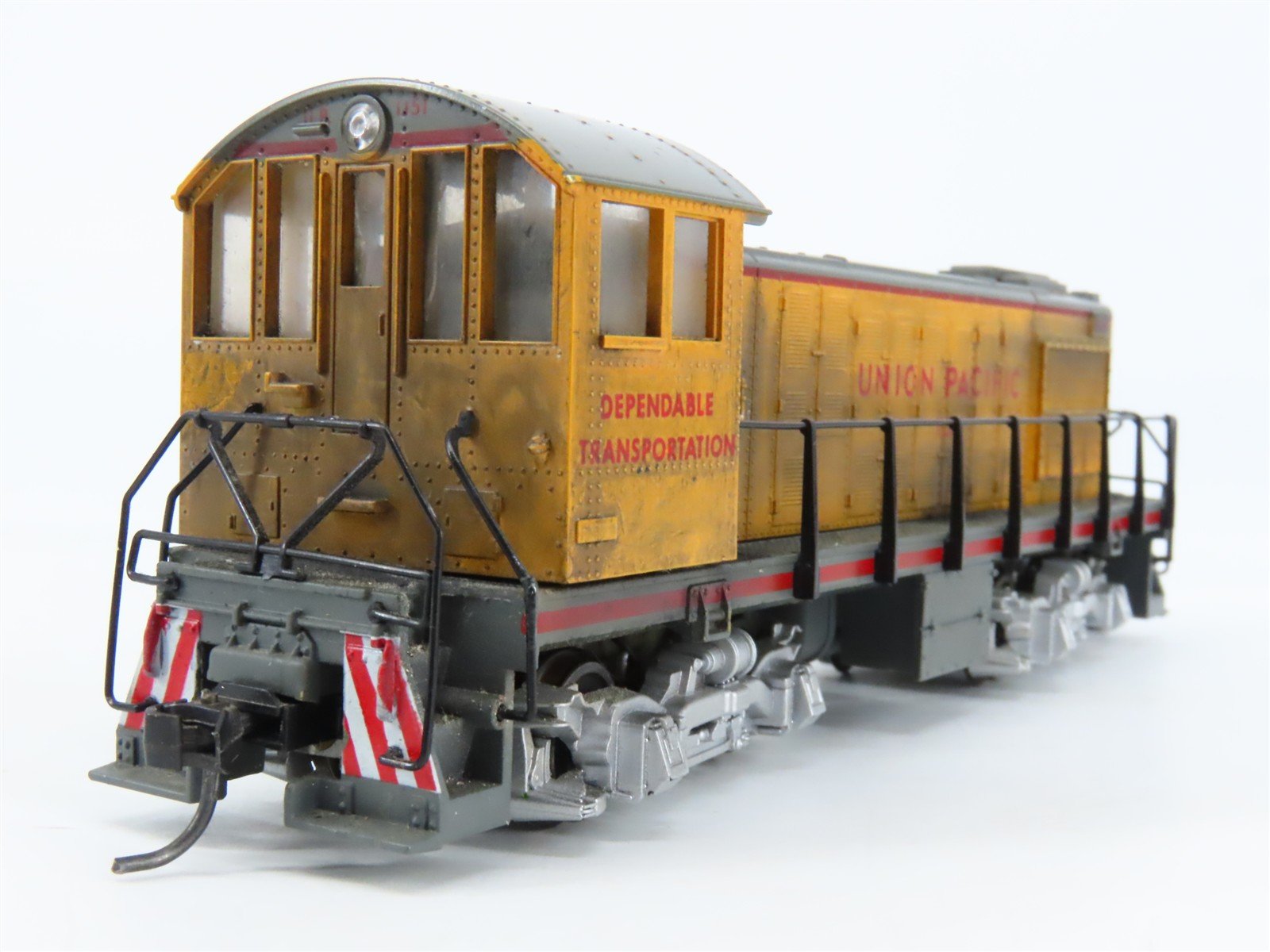 HO Scale Atlas UP Union Pacific ALCO S-2 Diesel Switcher #1151 - Weathered
