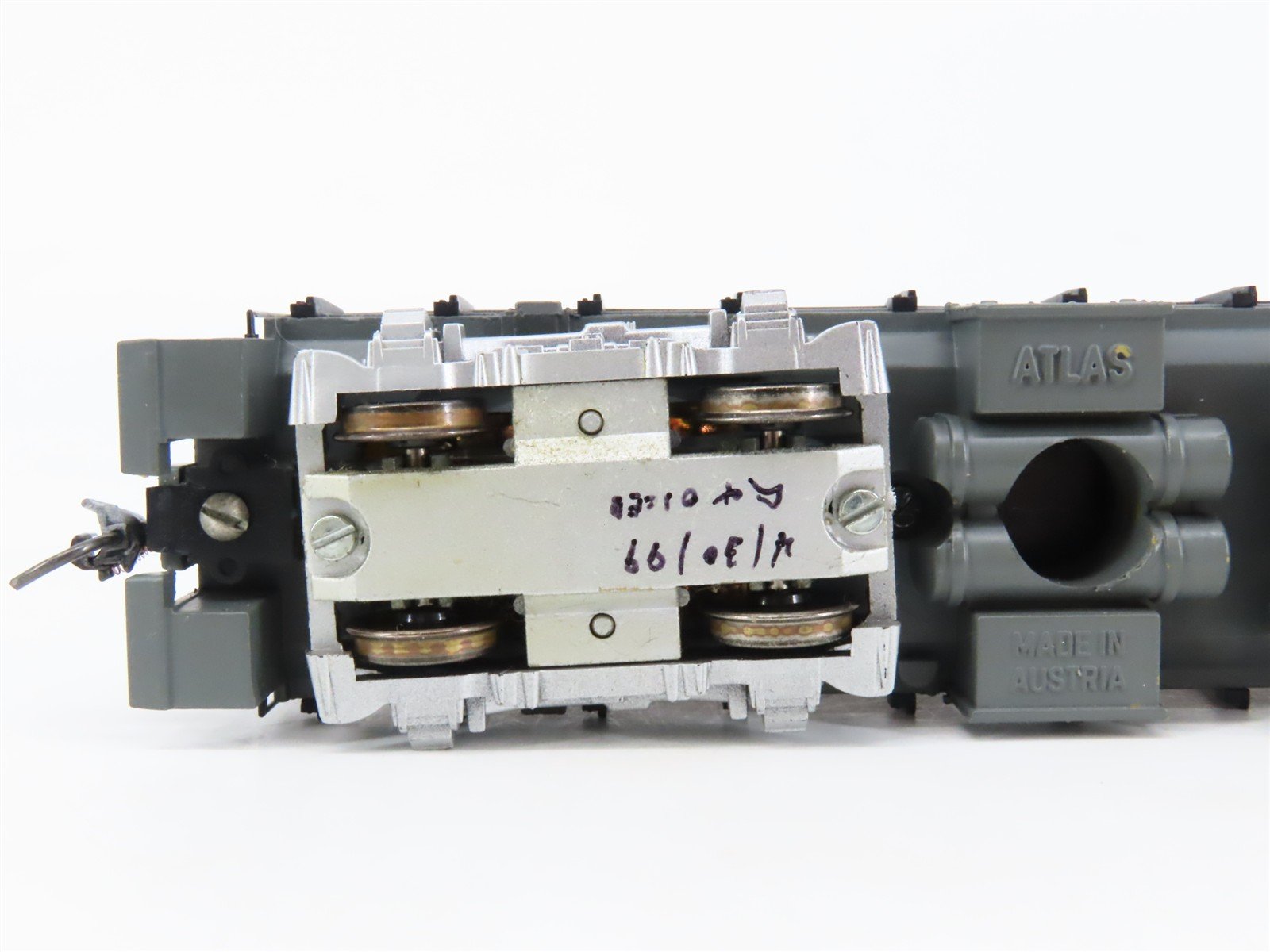 HO Scale Atlas UP Union Pacific ALCO S-2 Diesel Switcher #1151 - Weathered