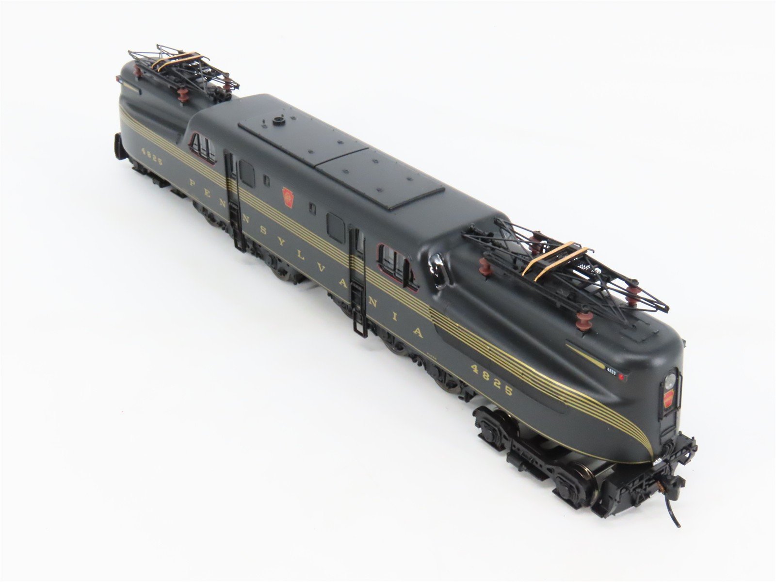 HO Broadway Limited BLI 4687 PRR Pennsylvania GG1 Electric #4825 - Paragon3