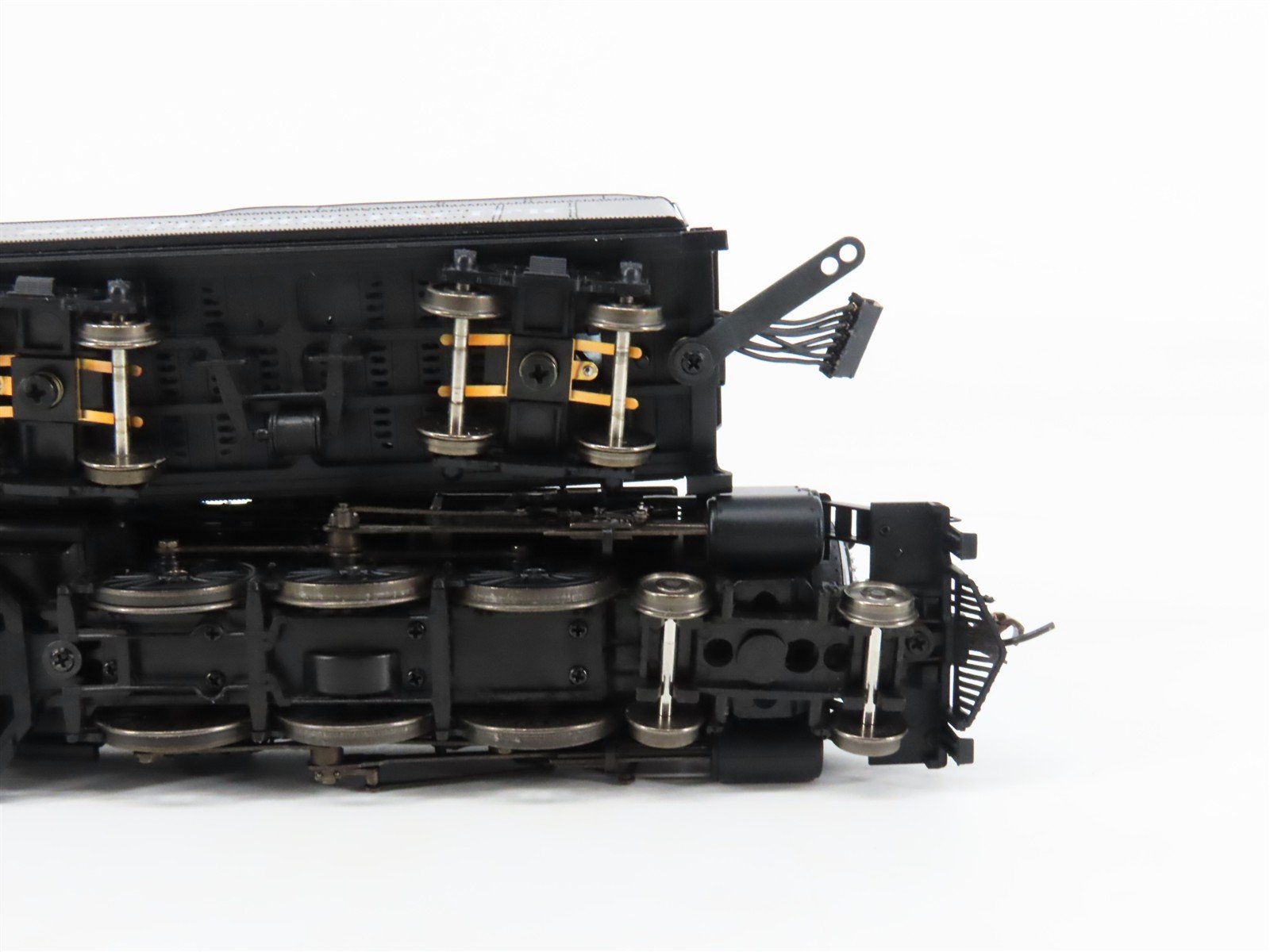 HO Broadway Limited BLI 4628 SP 4-6-2 USRA Light Pacific Steam #2457 - Paragon3