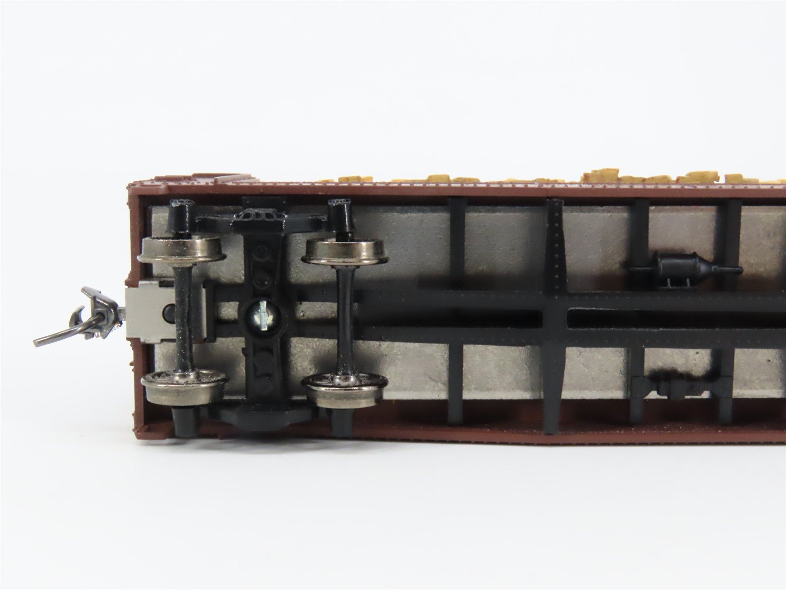 HO Athearn 1453 L&N Louisville & Nashville 40' Pulpwood Flatcar #23058 w/Load